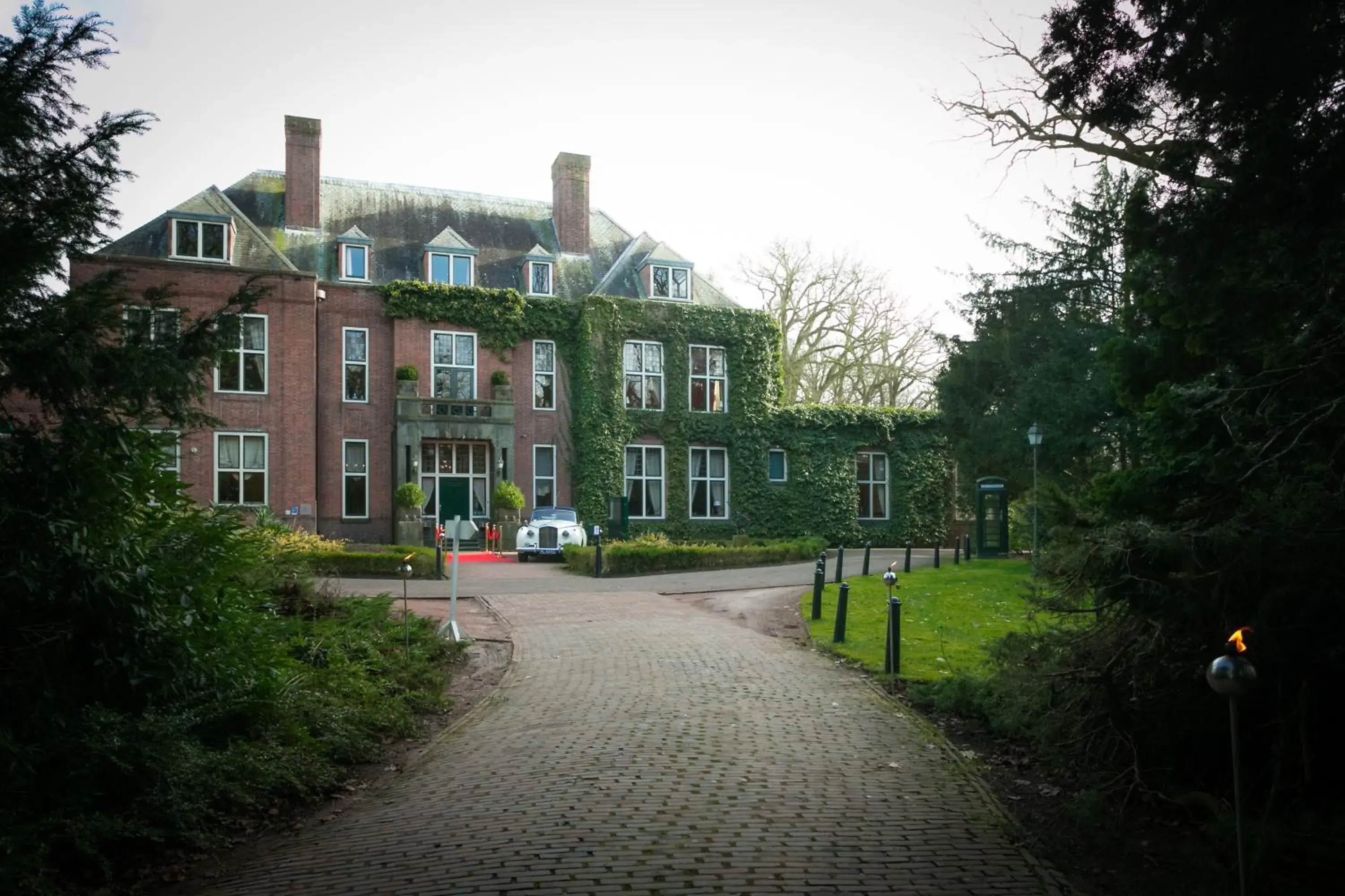 Facade/entrance, Property Building in Landgoed Huize Bergen Den Bosch - Vught