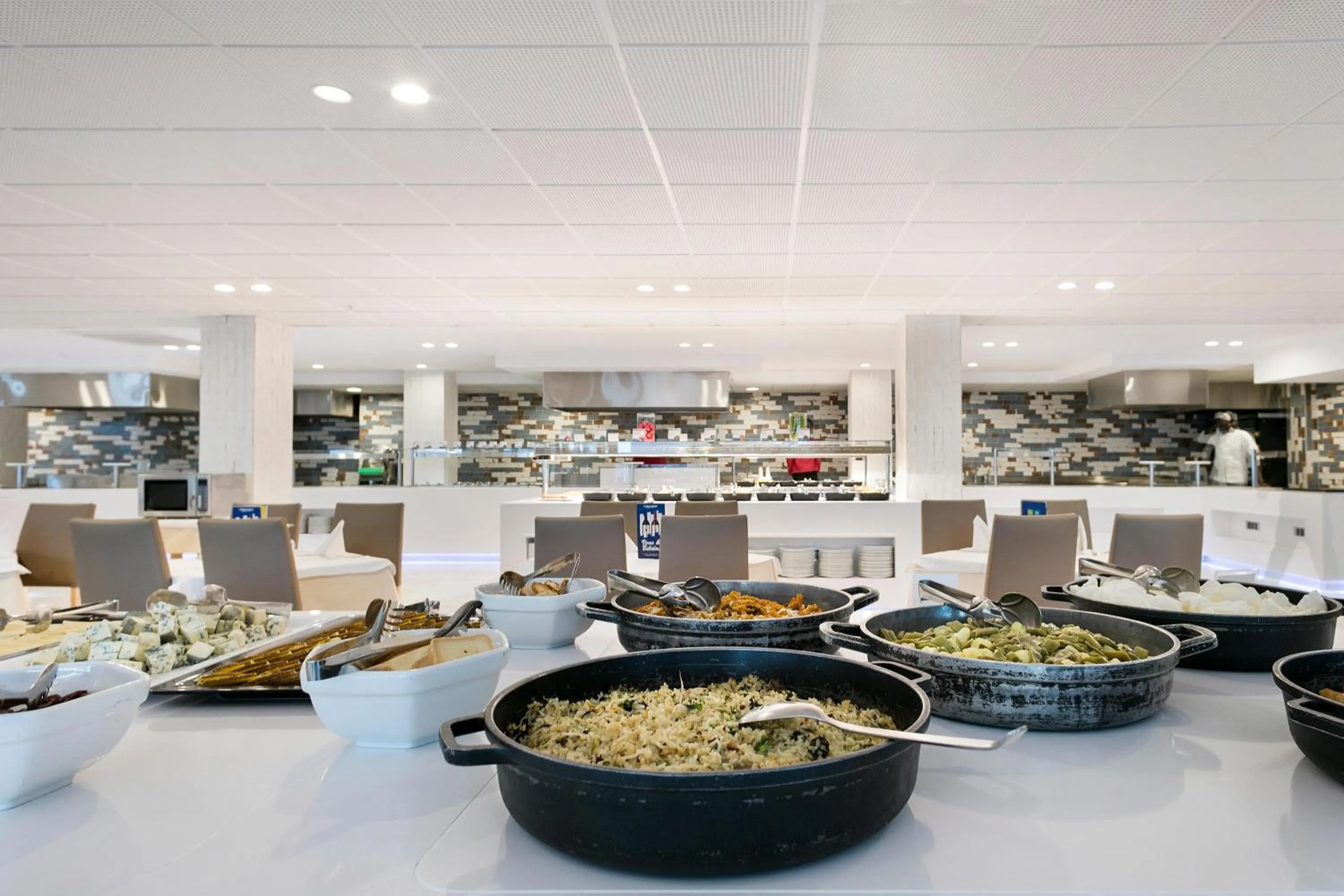 Restaurant/places to eat in Hotel Best Maritim