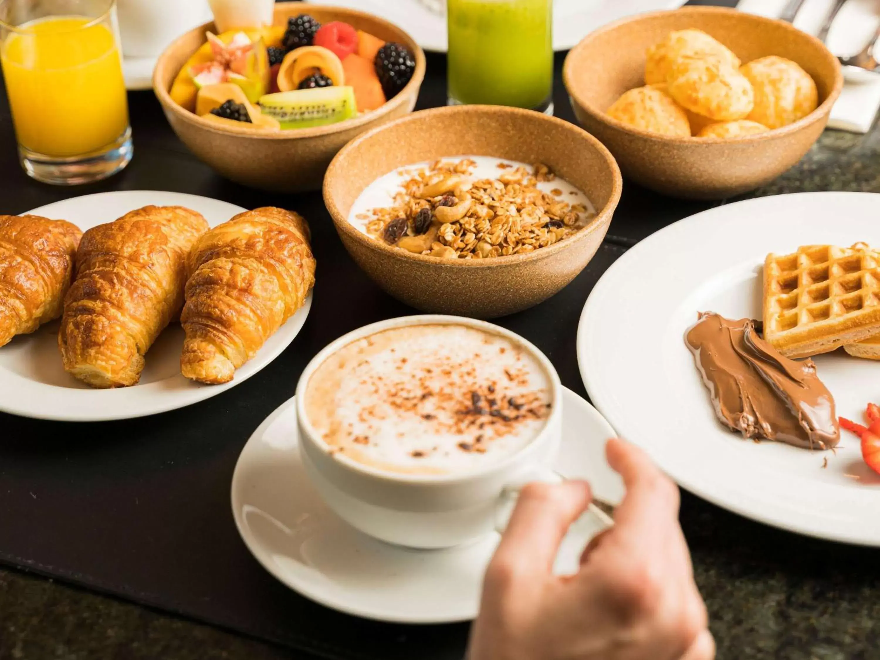 Breakfast in Grand Mercure Sao Paulo Ibirapuera