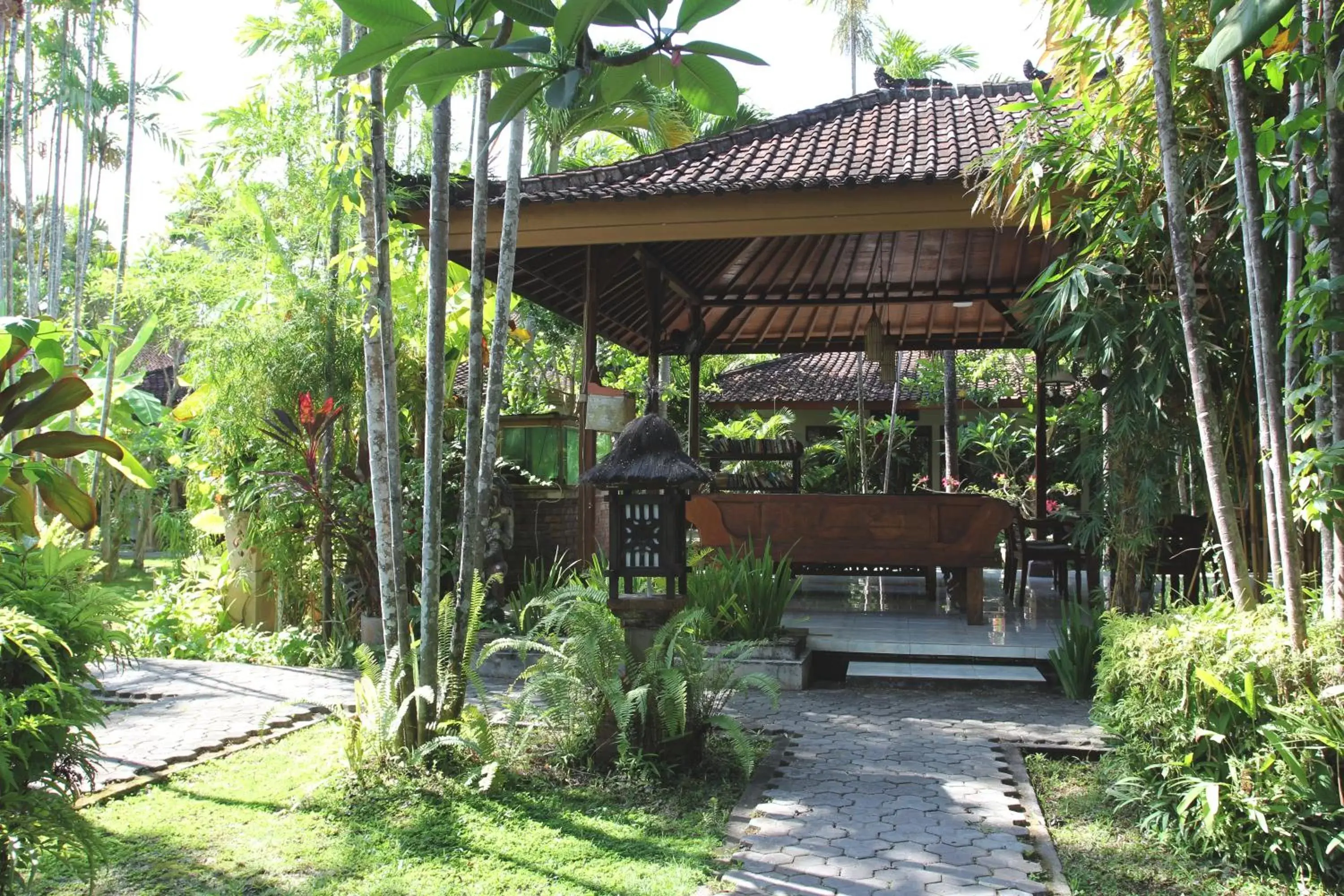 Library in Bumi Ayu Bungalow Sanur
