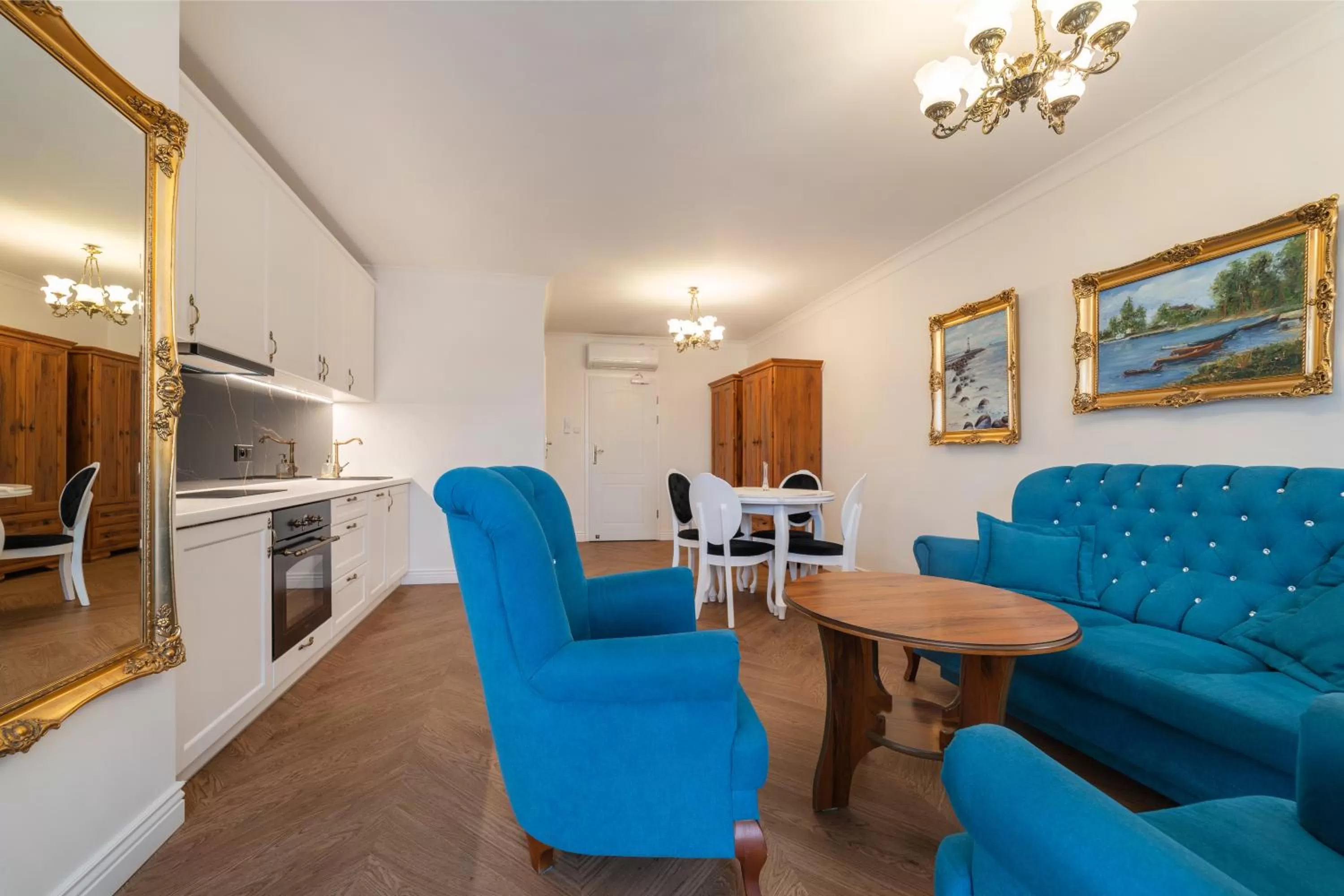 Living room in Pensjonat & Restauracja Admirał