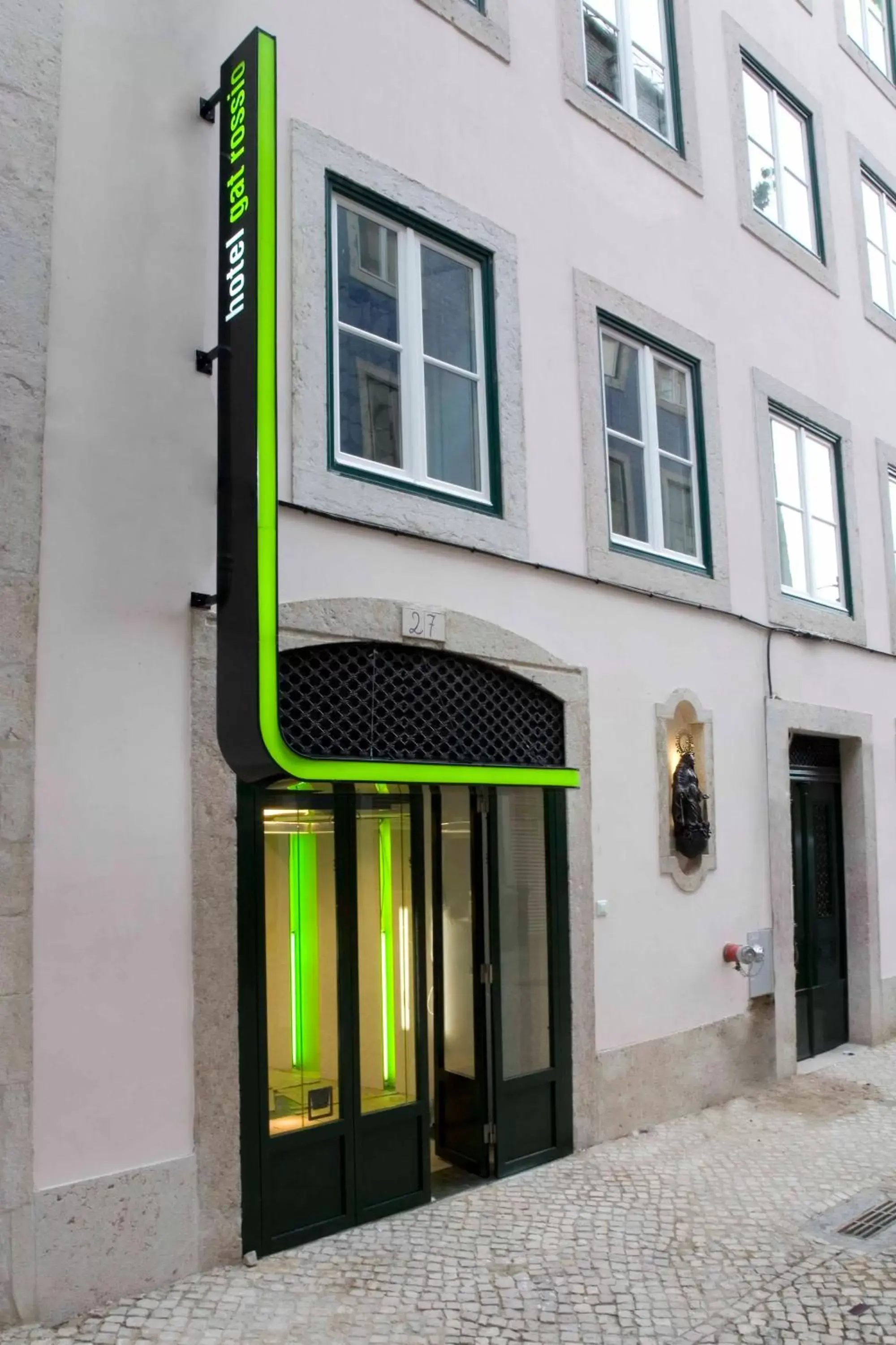 Facade/entrance, Property Building in Hotel Gat Rossio