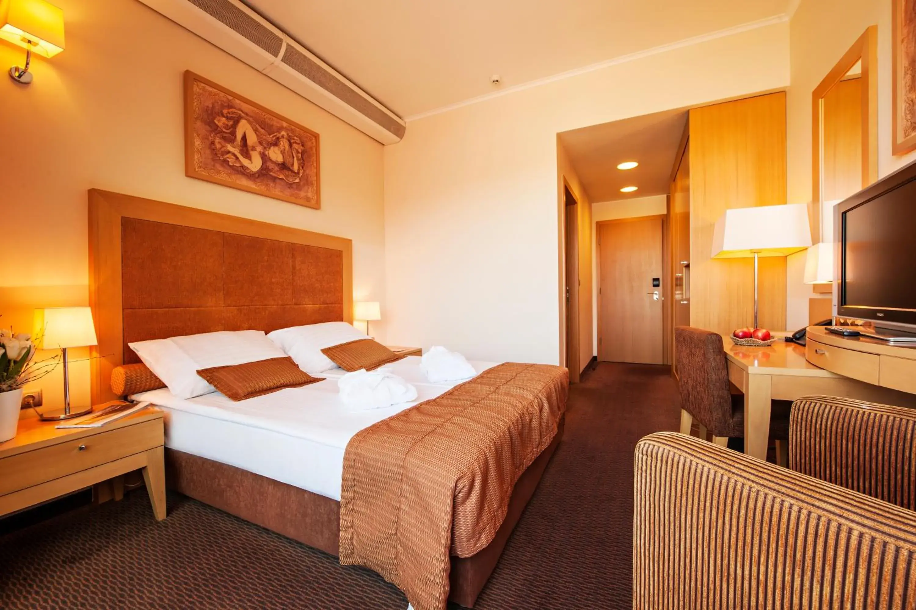 Bed in Grand Hotel Primus - Terme Ptuj - Sava Hotels & Resorts