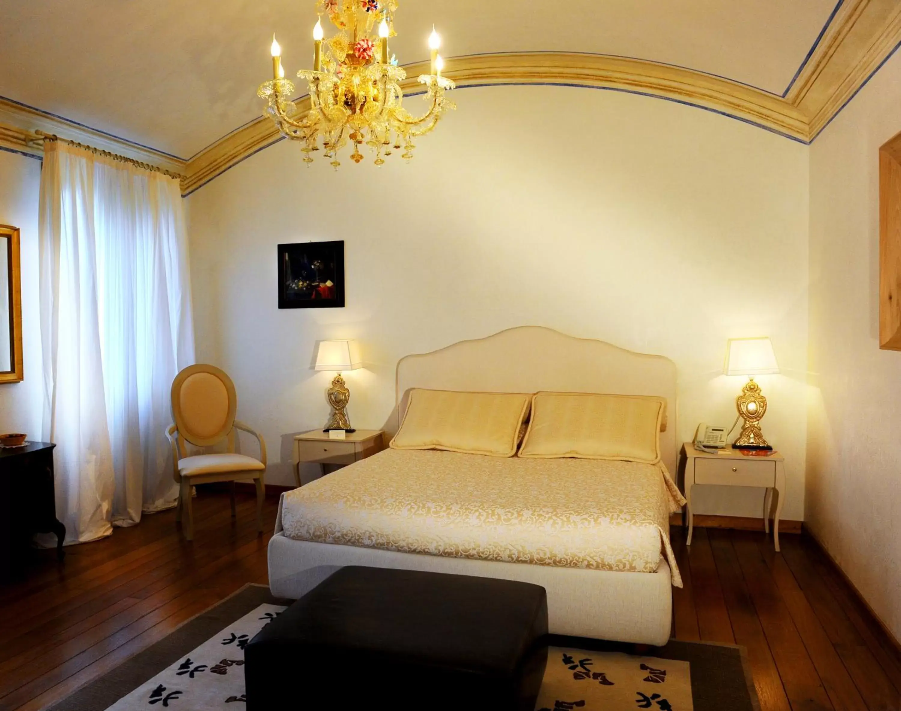 Photo of the whole room, Bed in Villa Foscarini Cornaro