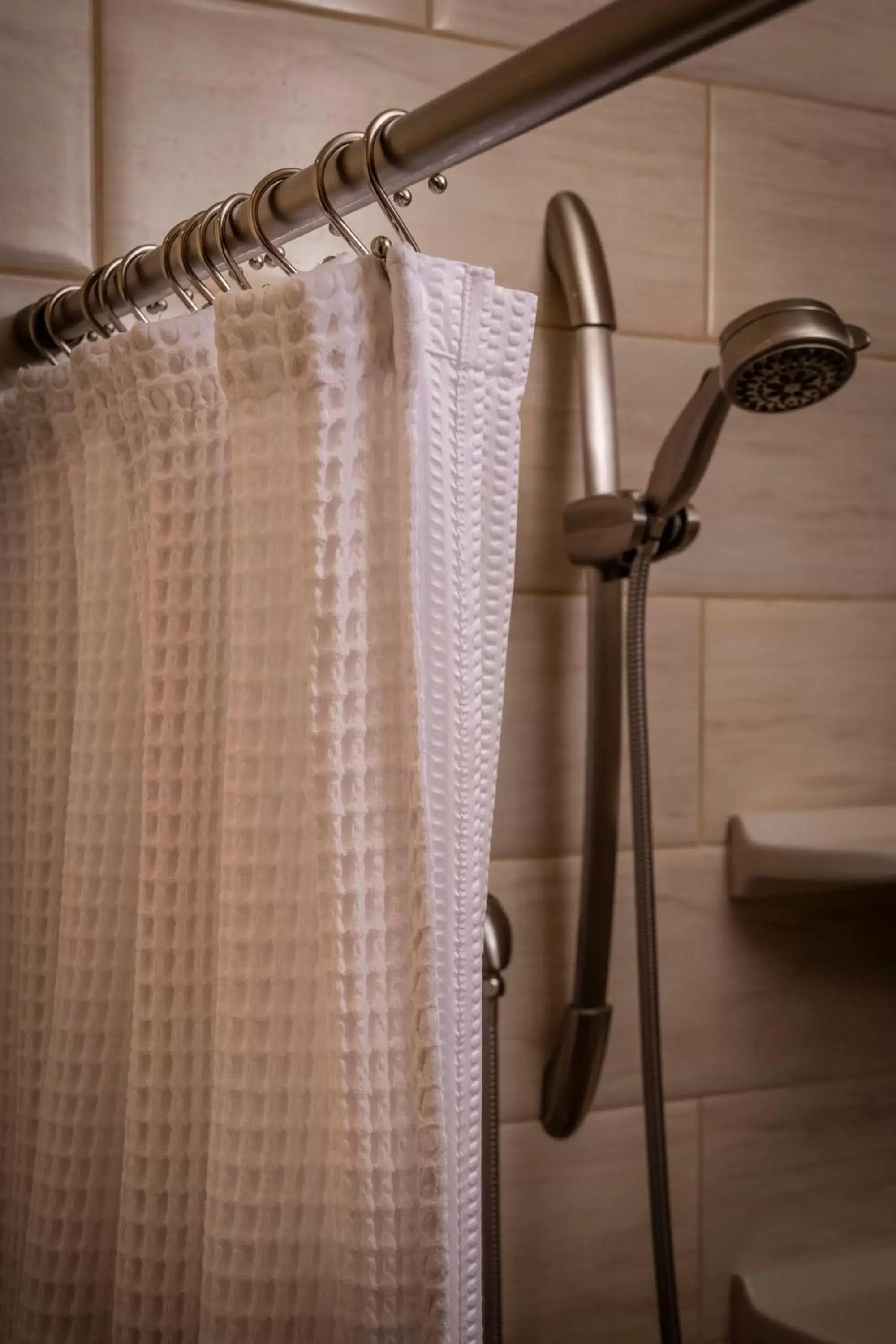 Shower, Bathroom in Hotel Broad Ripple