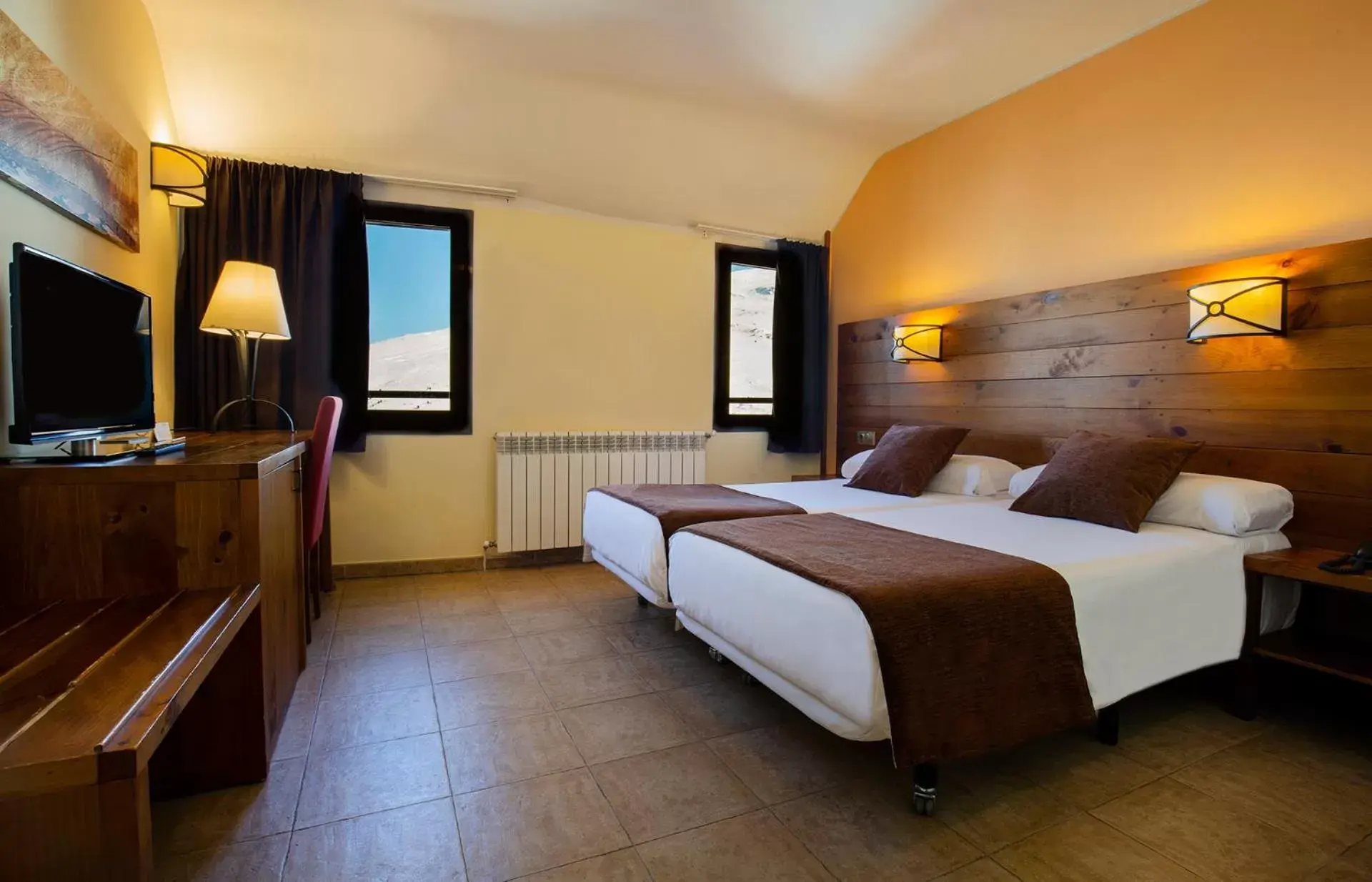Photo of the whole room, Bed in Hotel Màgic Pas
