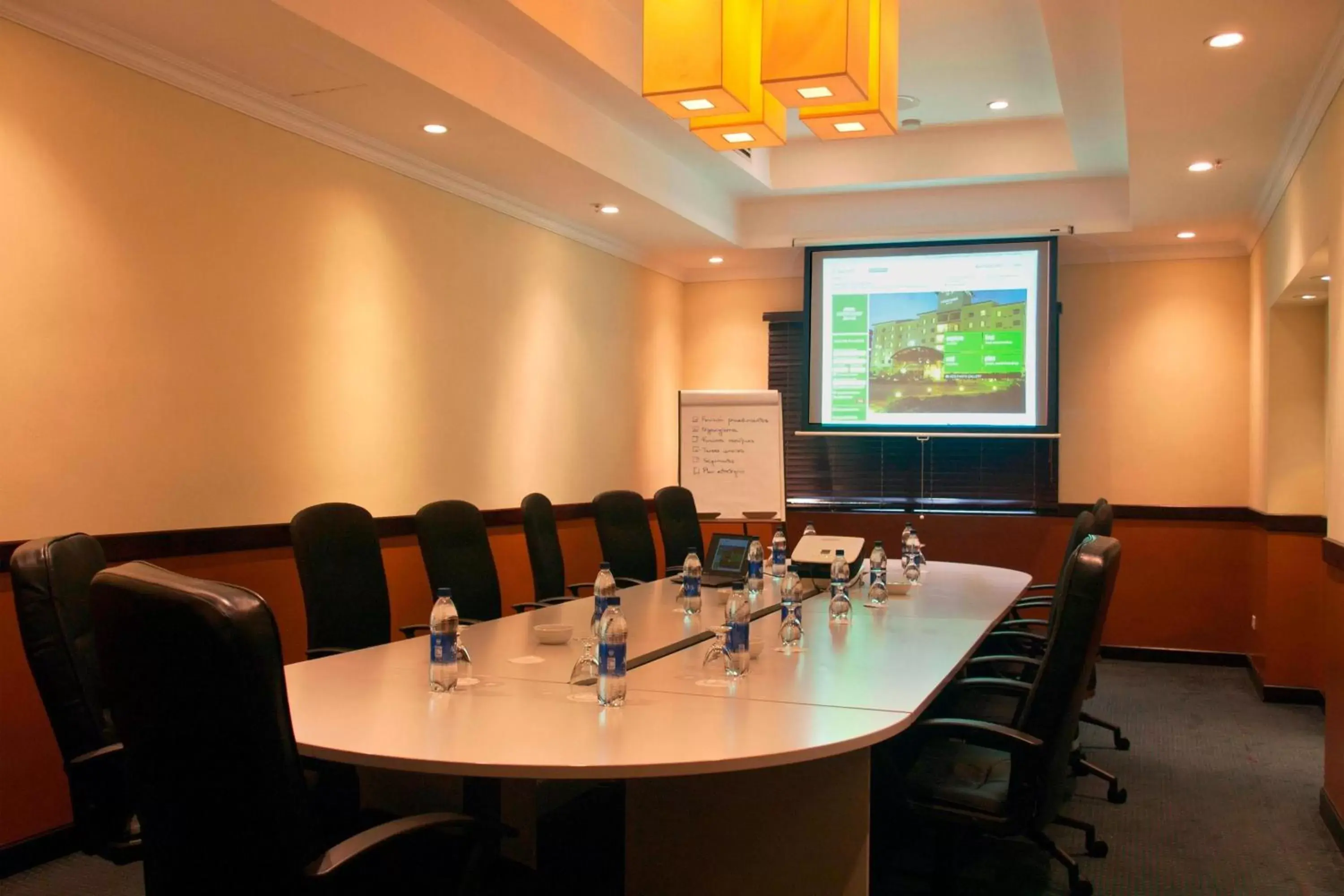 Meeting/conference room in Courtyard by Marriott San Salvador