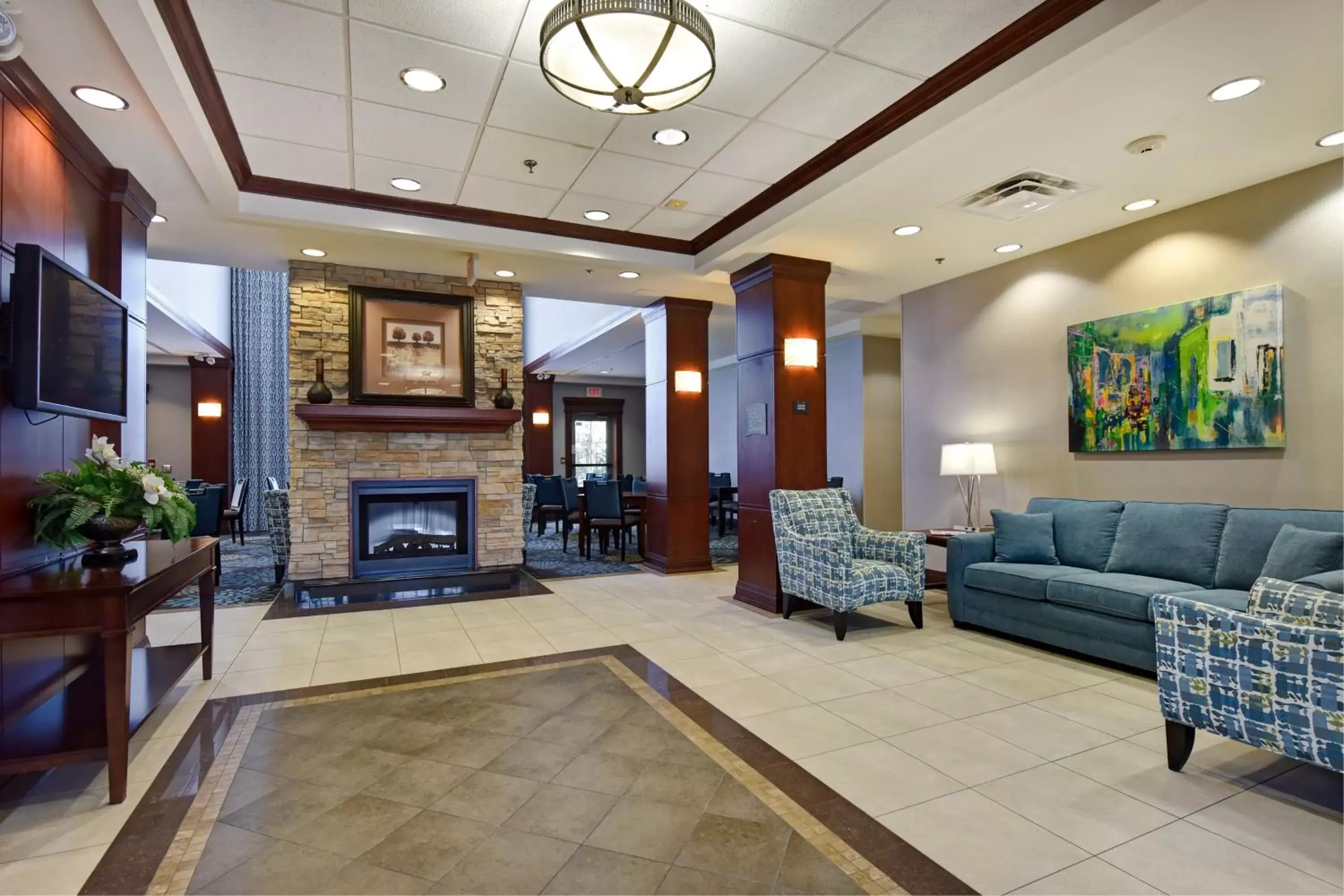 Property building, Lobby/Reception in Staybridge Suites Guelph, an IHG Hotel