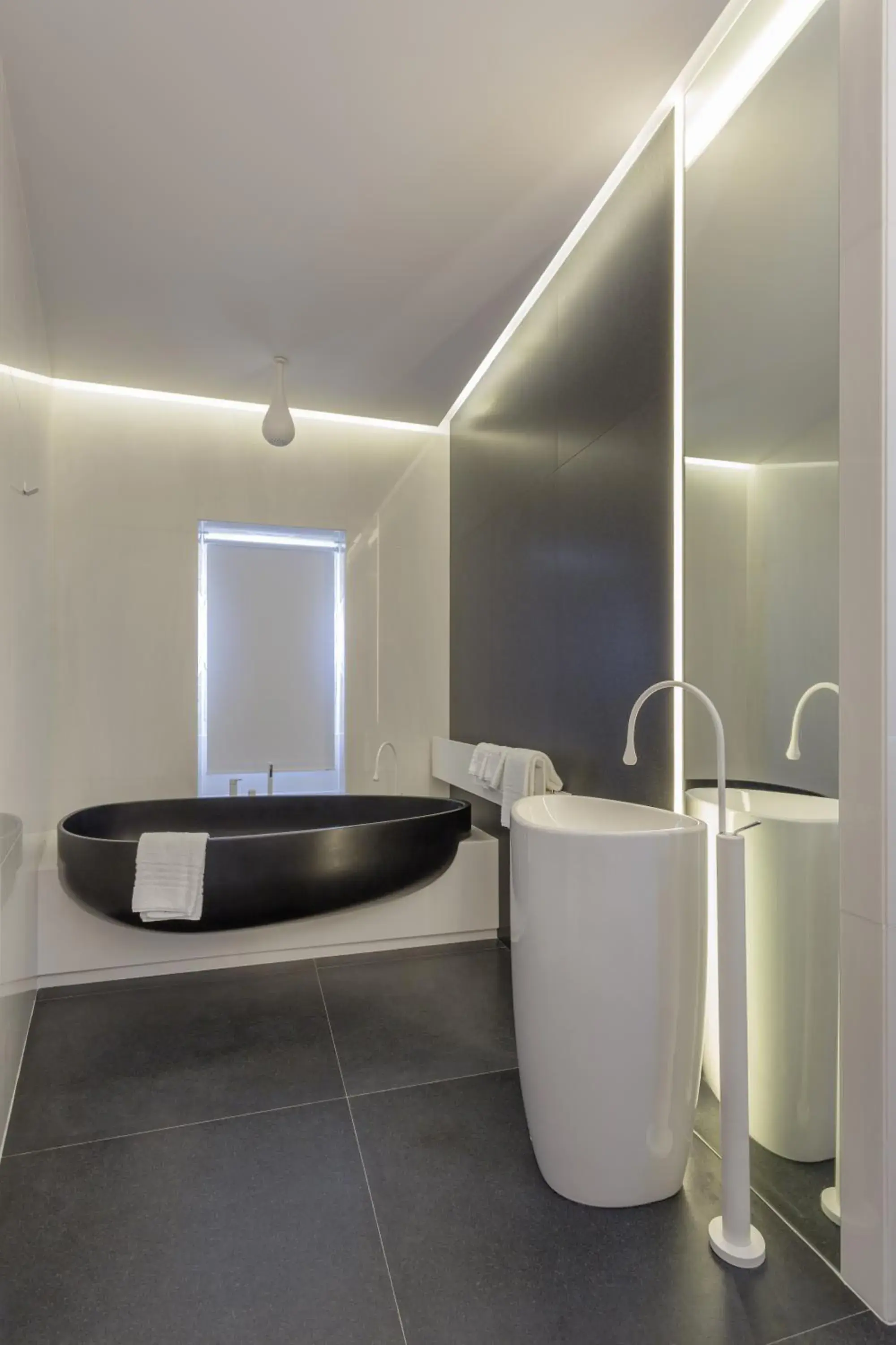 Bathroom in Zafran Boutique Hotel