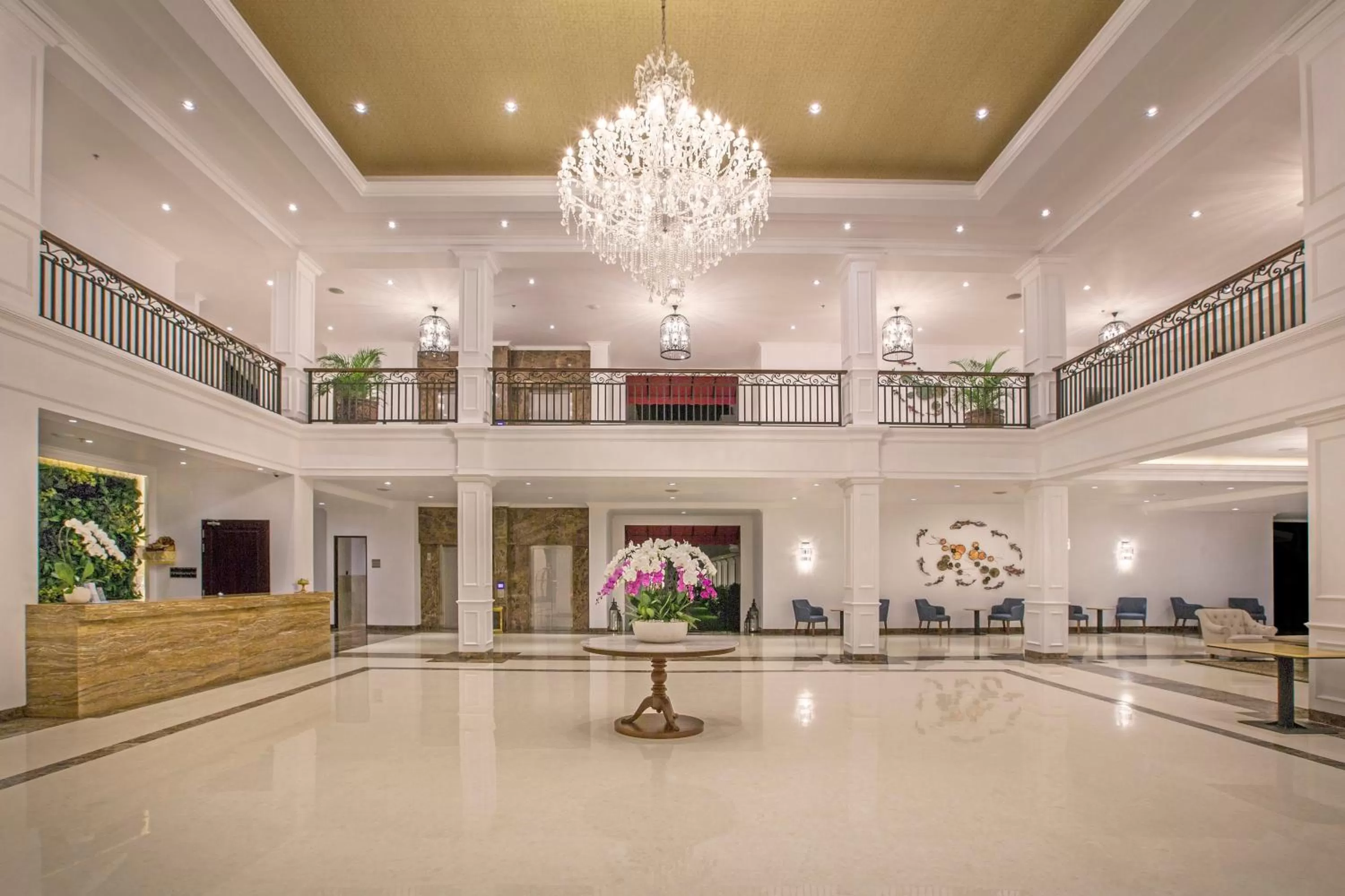 Lobby or reception in Grand Palace Hotel Sanur - Bali