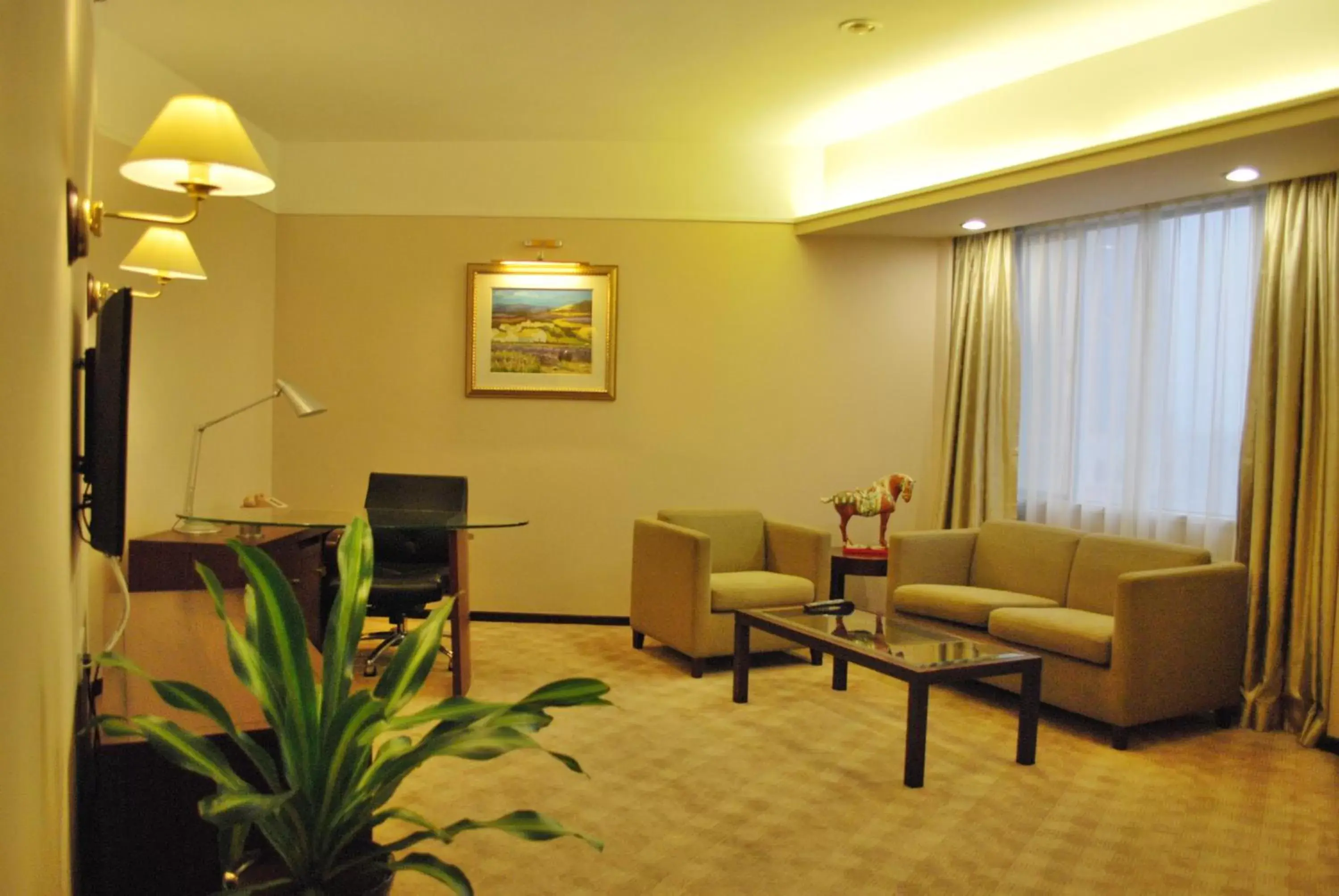 Seating Area in Zhongshan International Hotel