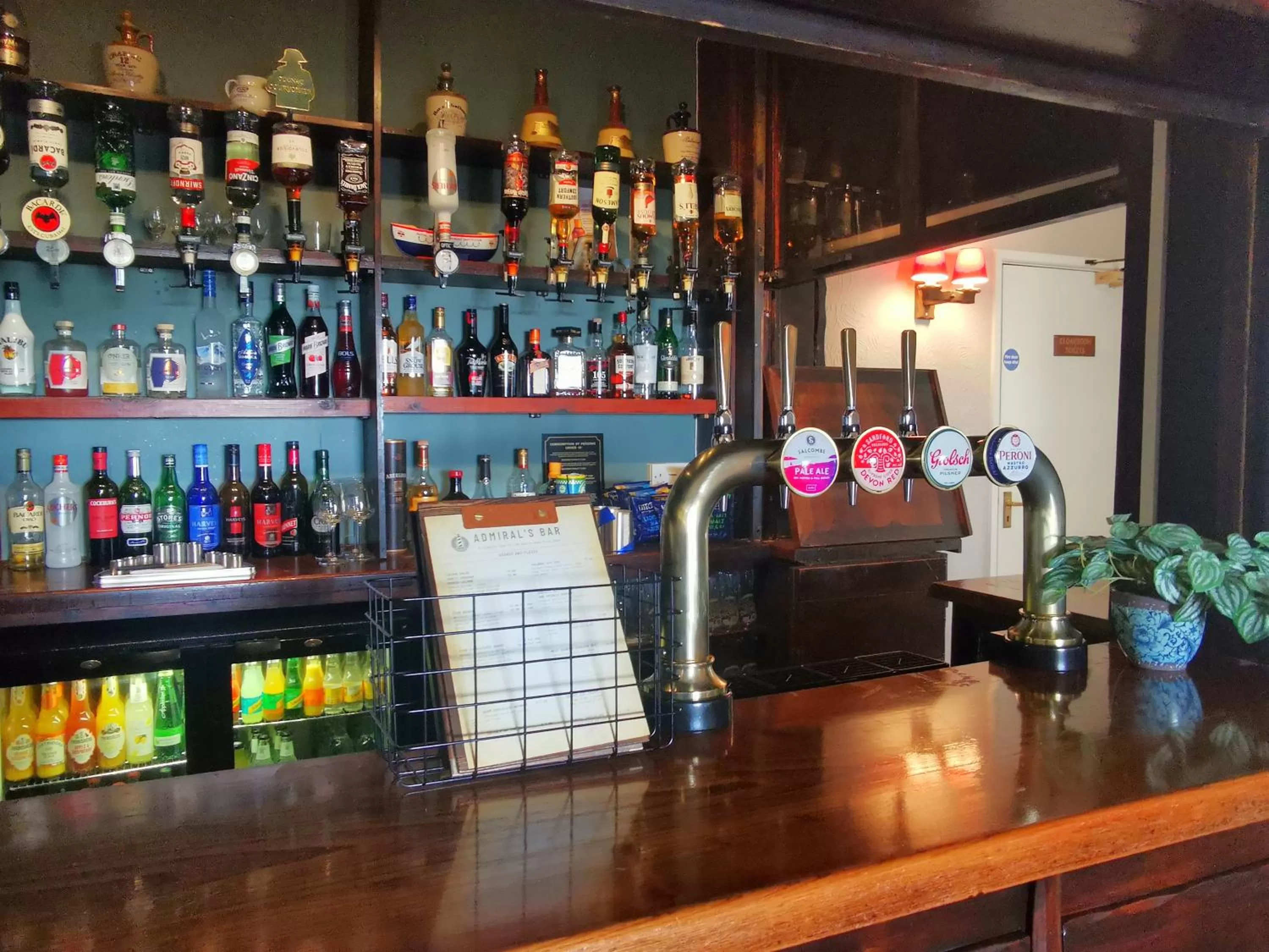Lounge or bar in Eype's Mouth Country Hotel