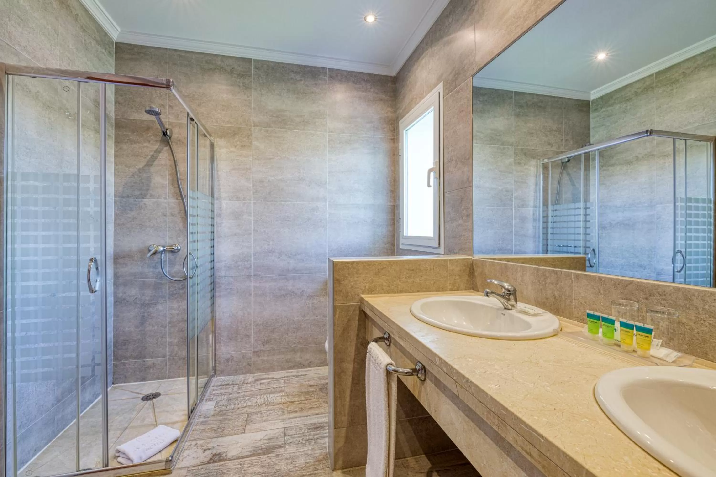 Bathroom in Alhaurin Golf Hotel