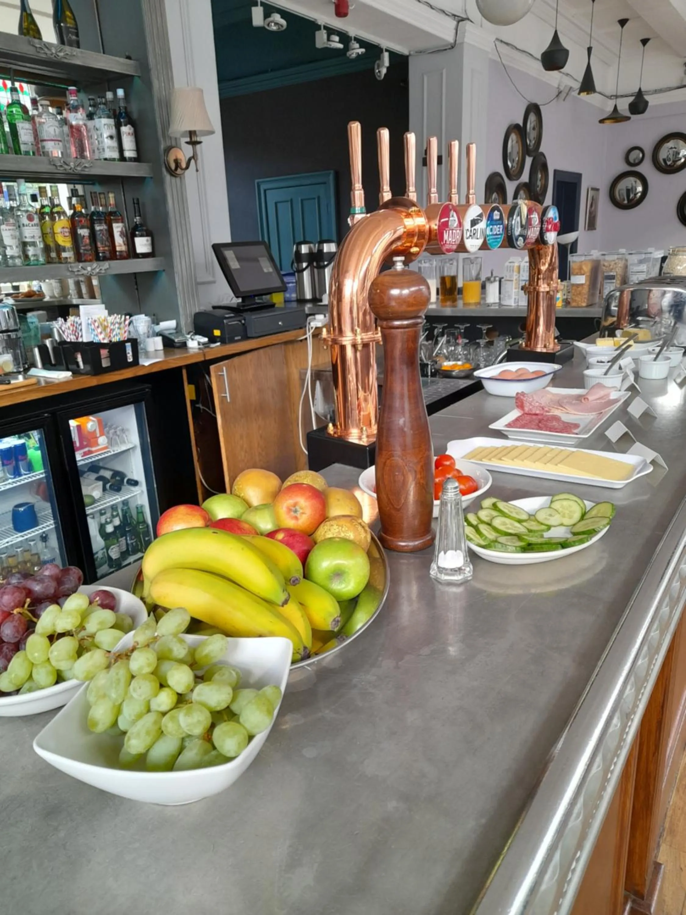 Breakfast in The Windmill Hotel