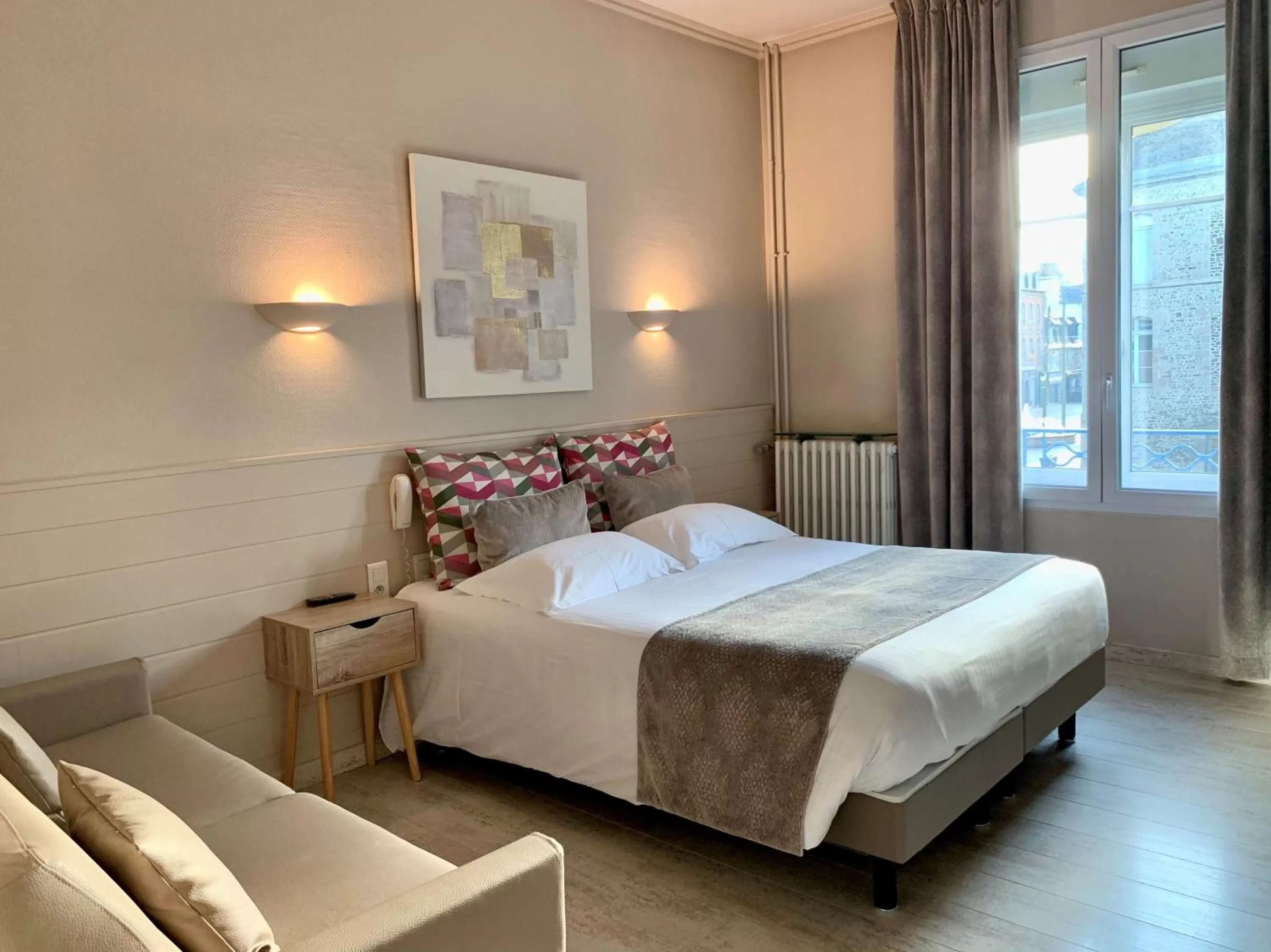 Photo of the whole room, Bed in Best Western Hôtel Des Voyageurs