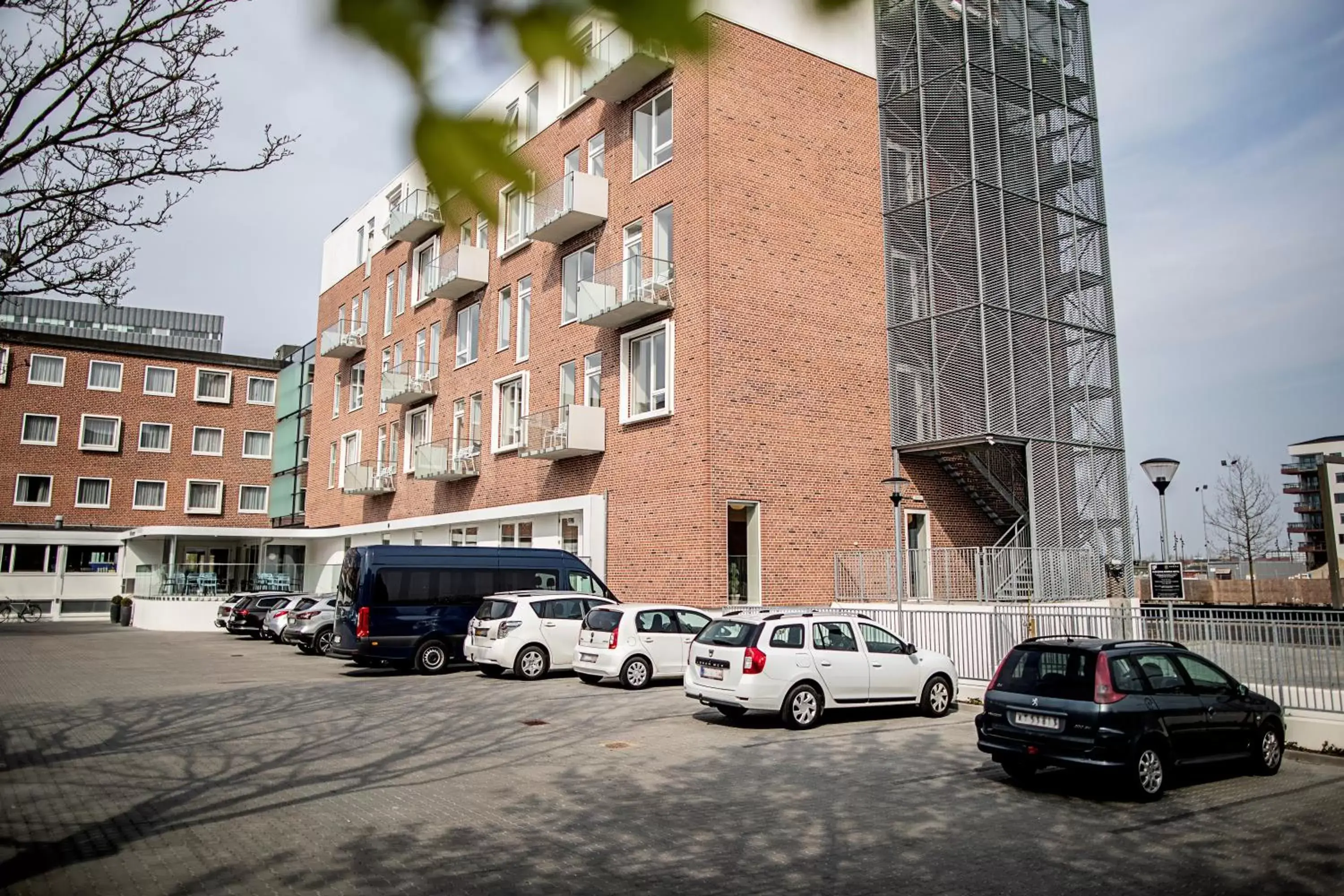 Parking, Property Building in KOMPAS Hotel Aalborg