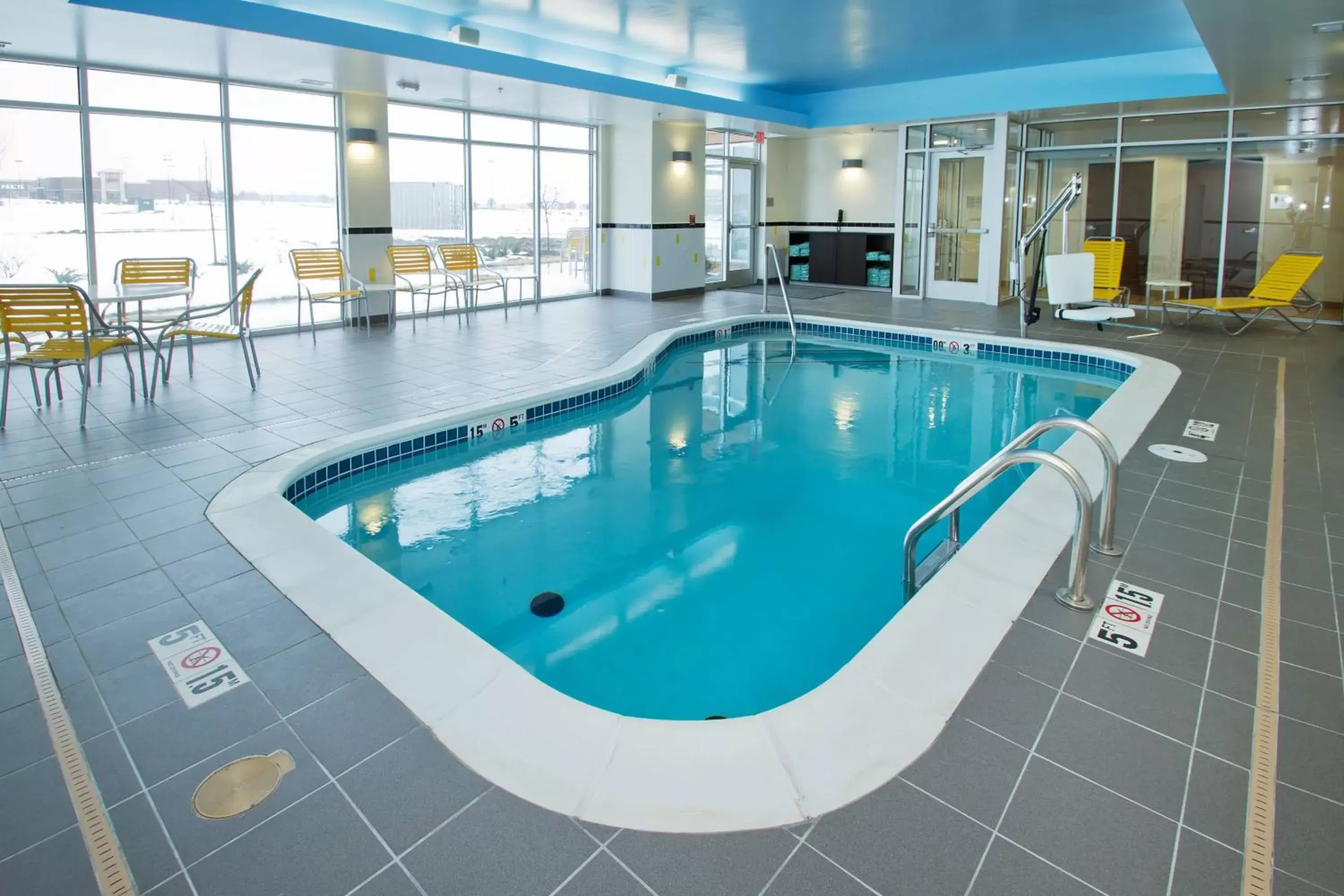 Swimming Pool in Fairfield Inn & Suites by Marriott Wentzville