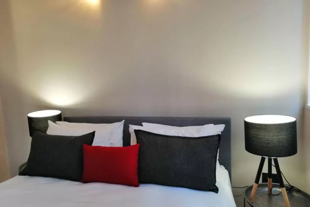 Bed in Mapungubwe Hotel Apartments Marshalltown