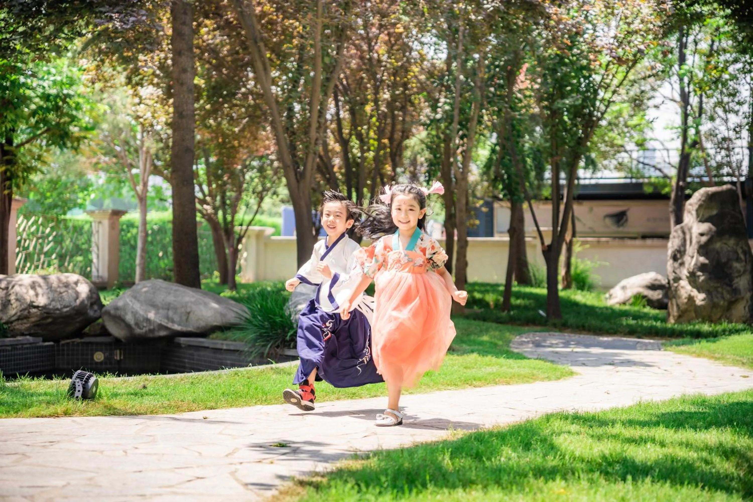 Garden in Shangri-La Xian