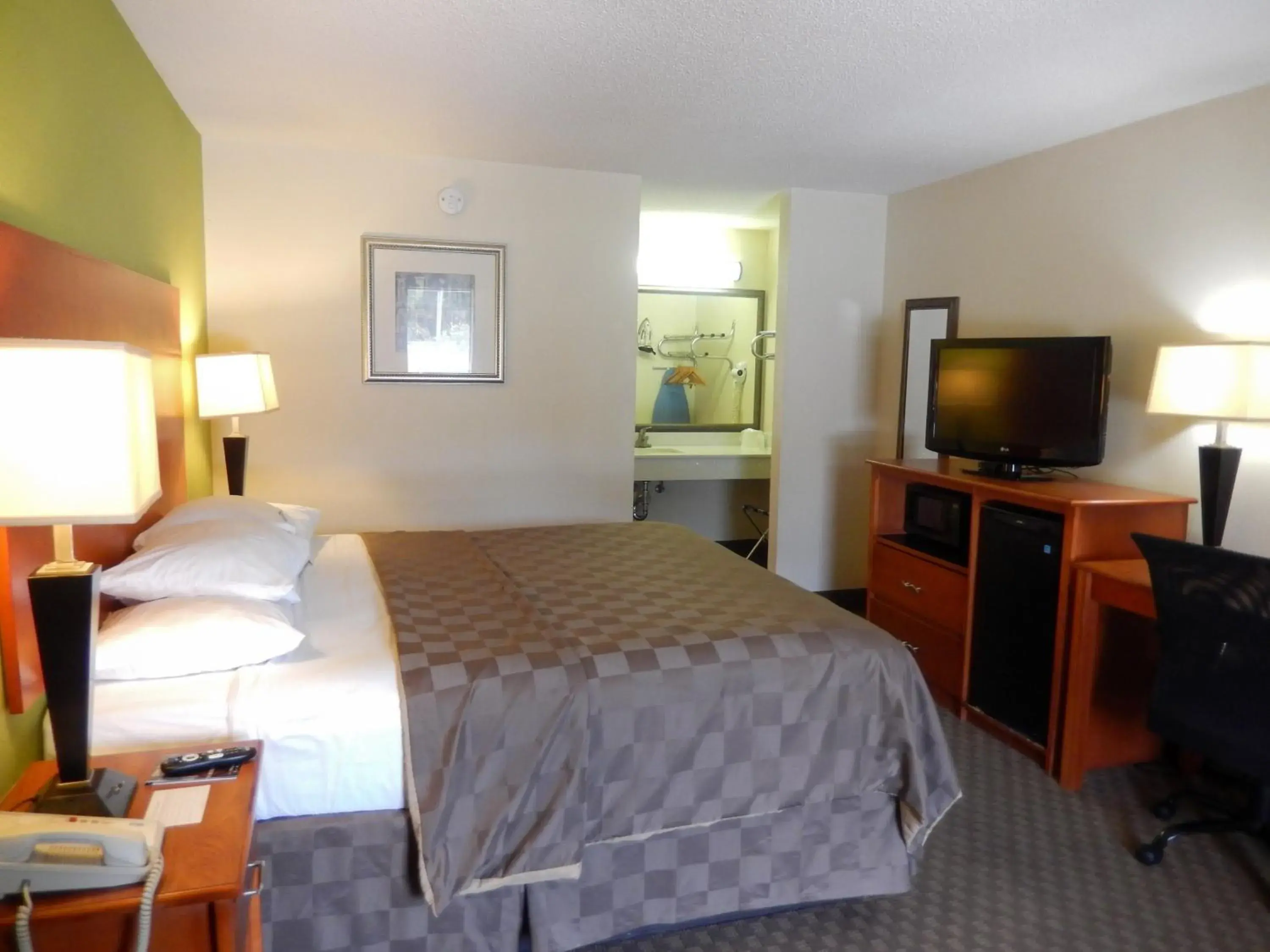 Bedroom, Room Photo in Motel 6-Luling, LA