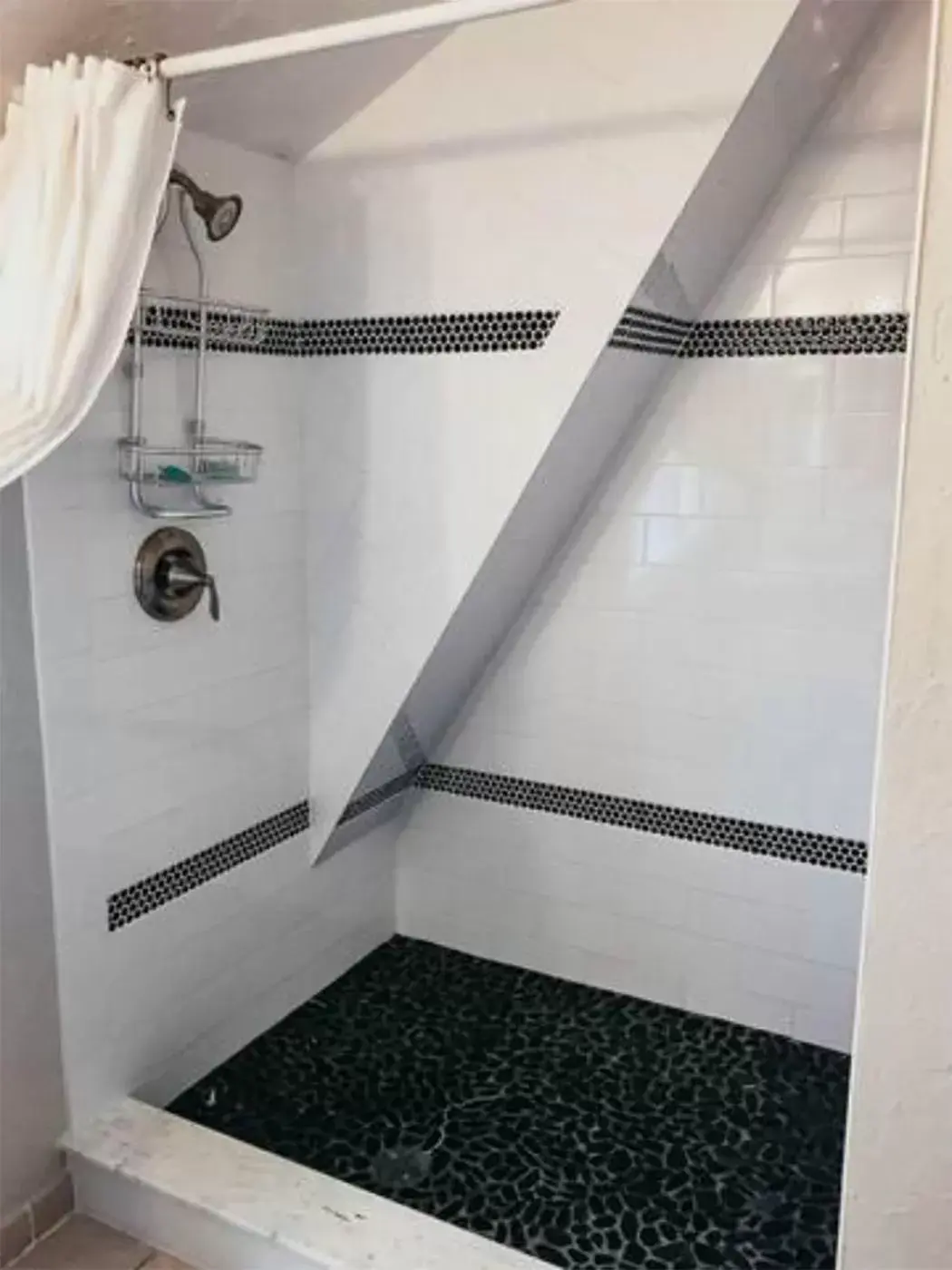 Shower, Bathroom in The Reserve Retreat