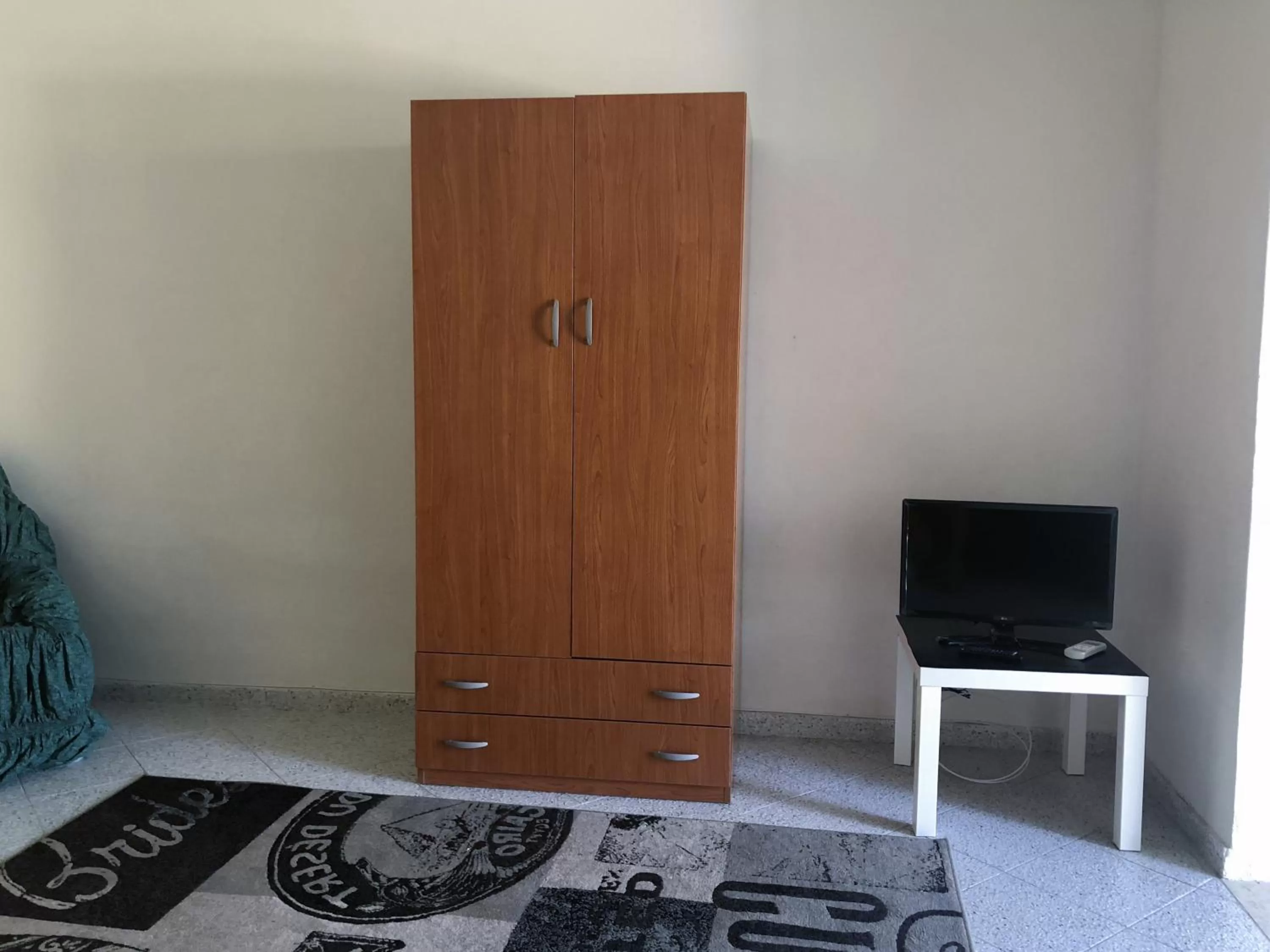 Decorative detail, TV/Entertainment Center in Residence del Golfo