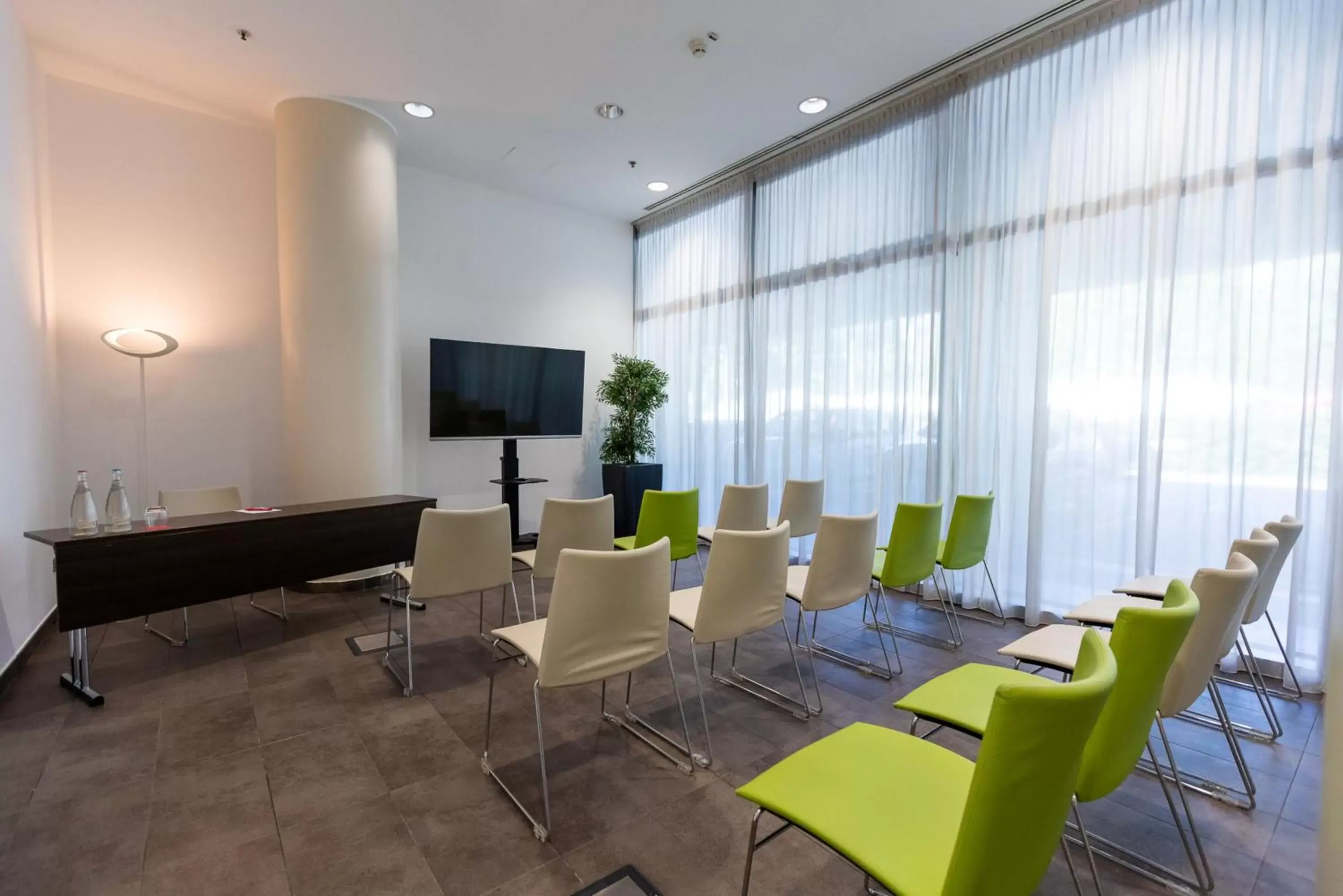 Meeting/conference room in Ramada Plaza Milano