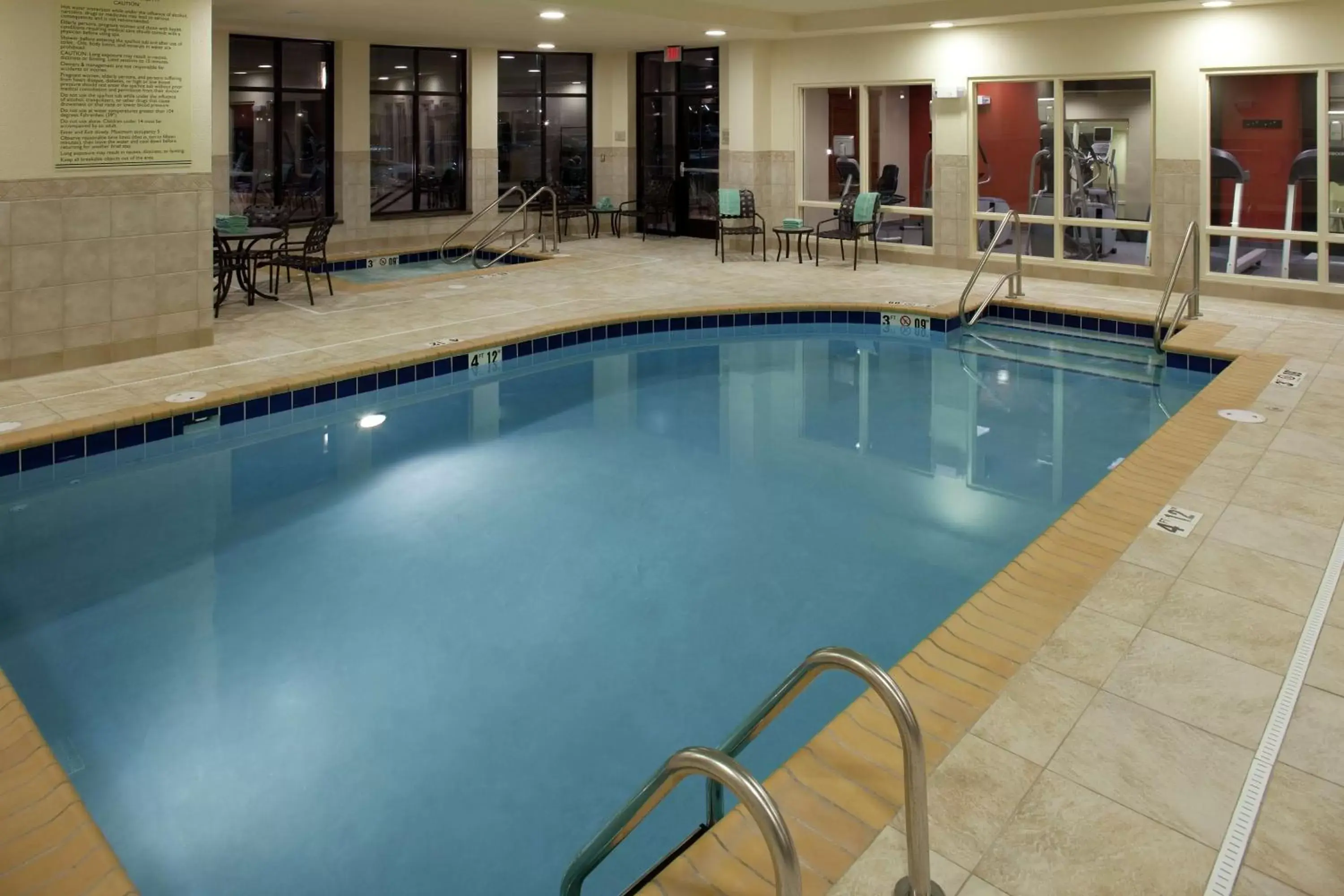 Pool view, Swimming Pool in Hilton Garden Inn Sioux Falls South