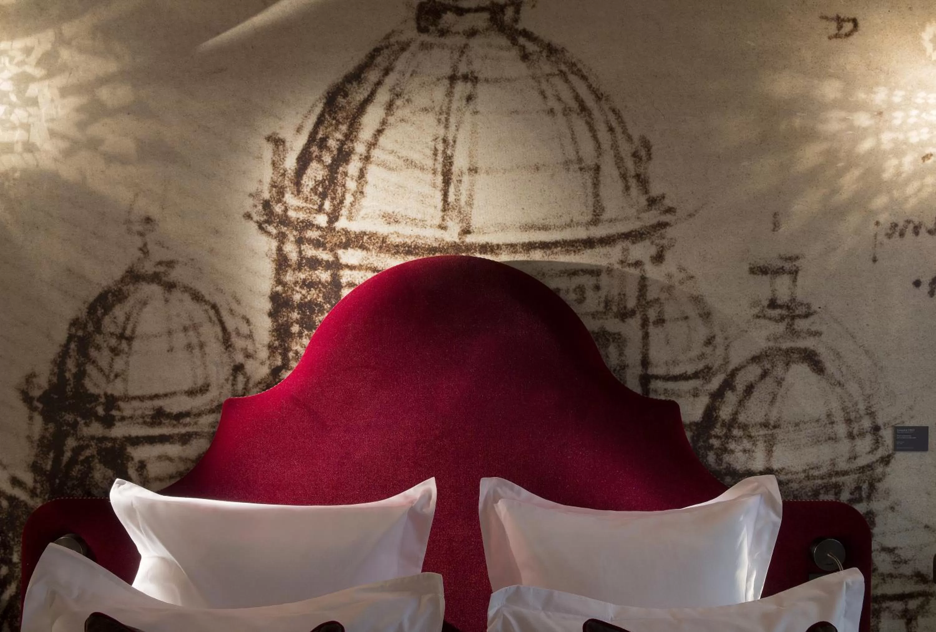 Decorative detail in Hôtel Da Vinci & Spa