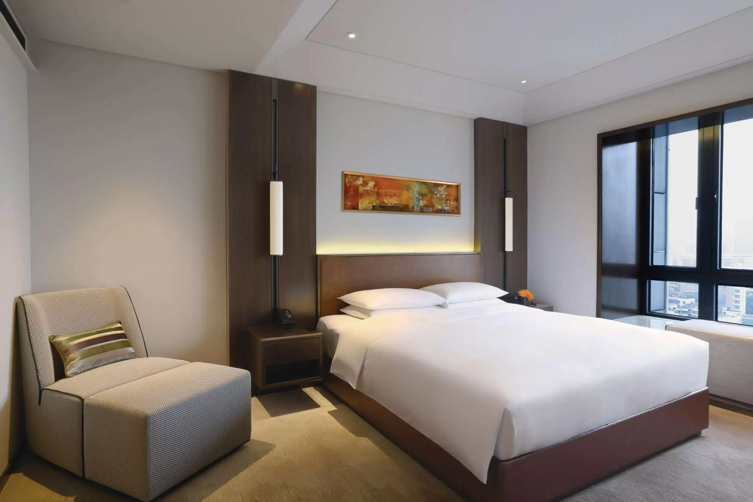 Photo of the whole room, Bed in Hyatt Place Shenzhen Dongmen