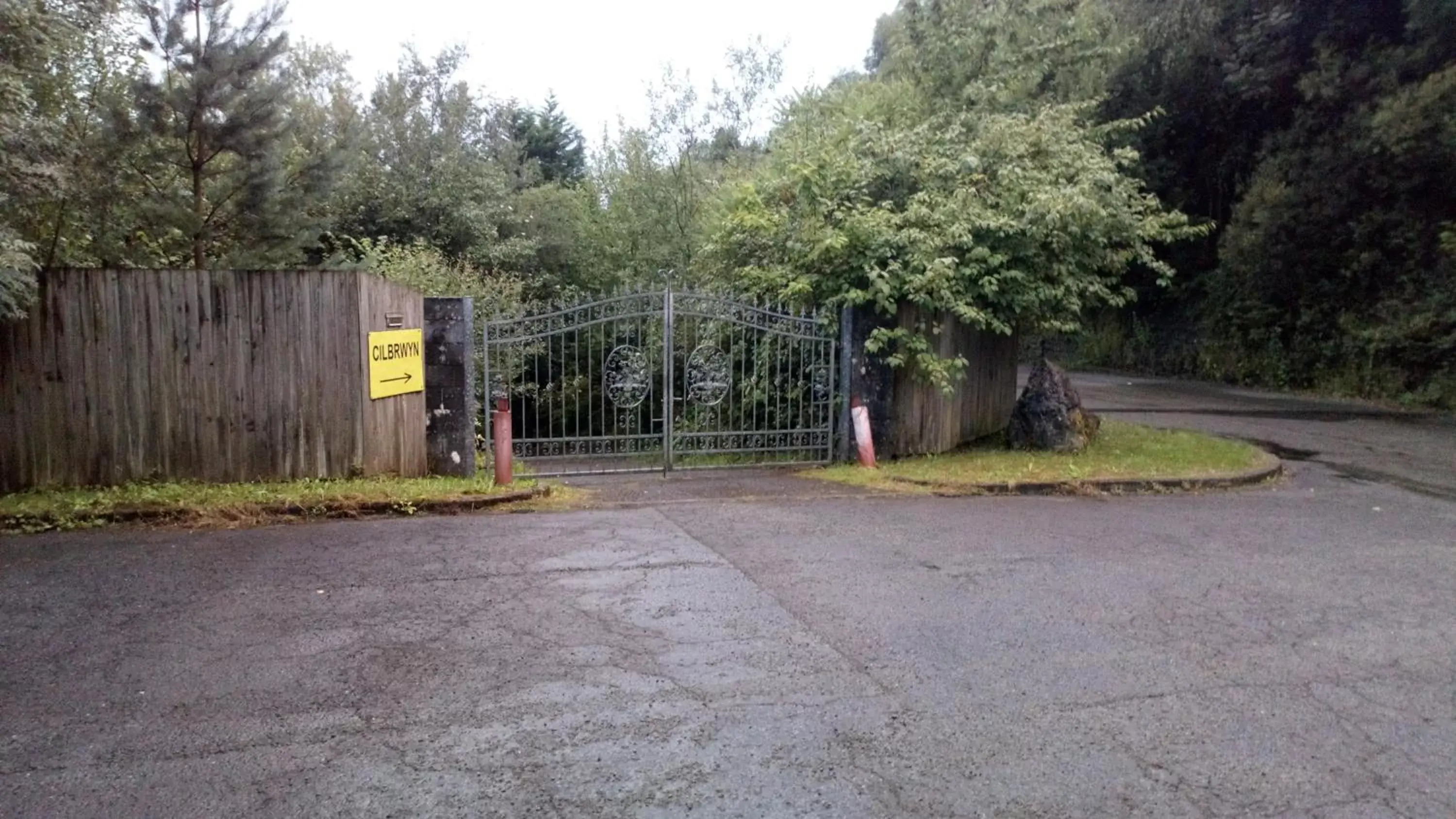 Facade/entrance in Cilbrwyn