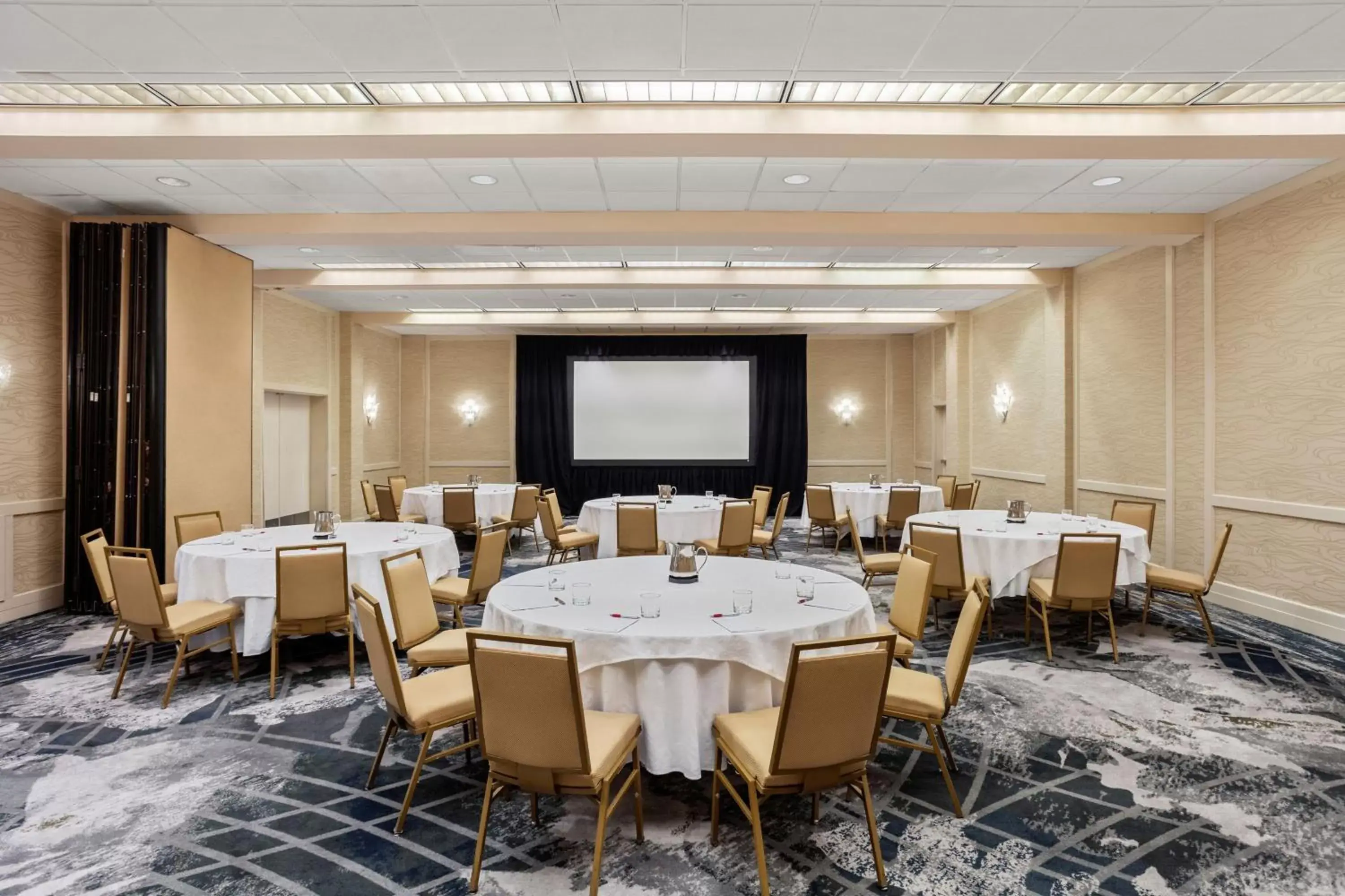 Meeting/conference room in Lincolnshire Marriott Resort