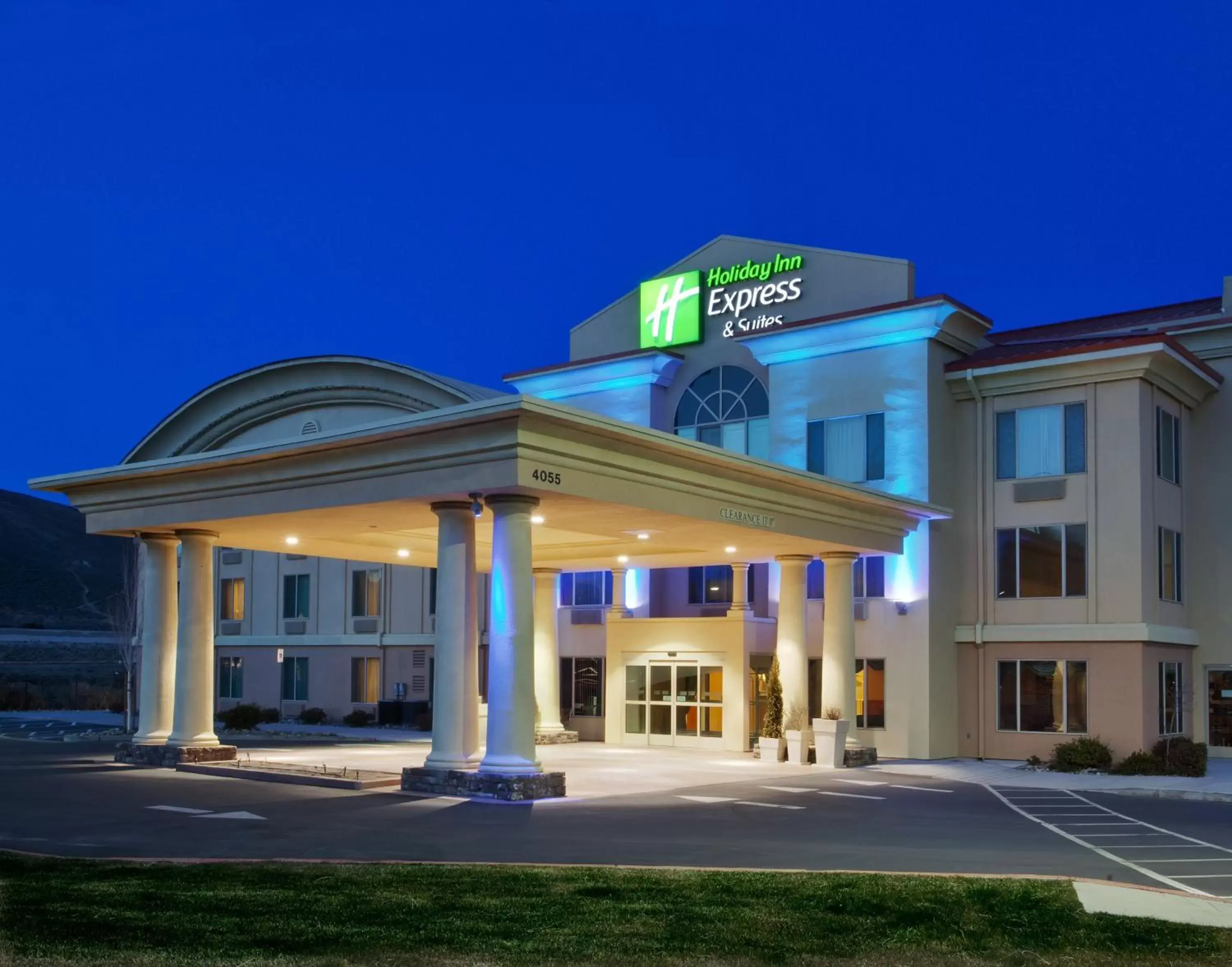 Property building in Holiday Inn Express Hotel & Suites Carson City, an IHG Hotel