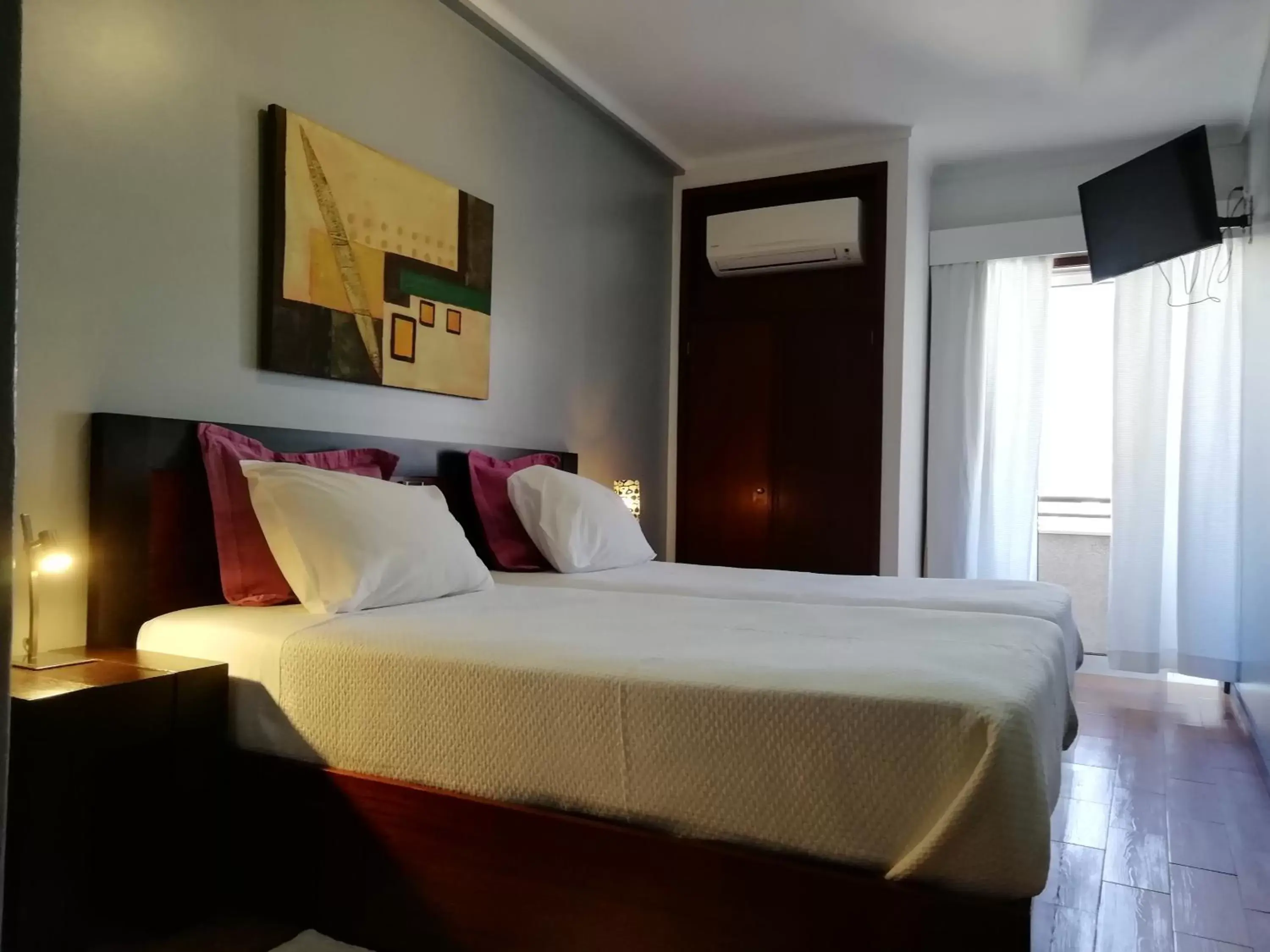 Bedroom, Room Photo in Hotel Dom Joao IV