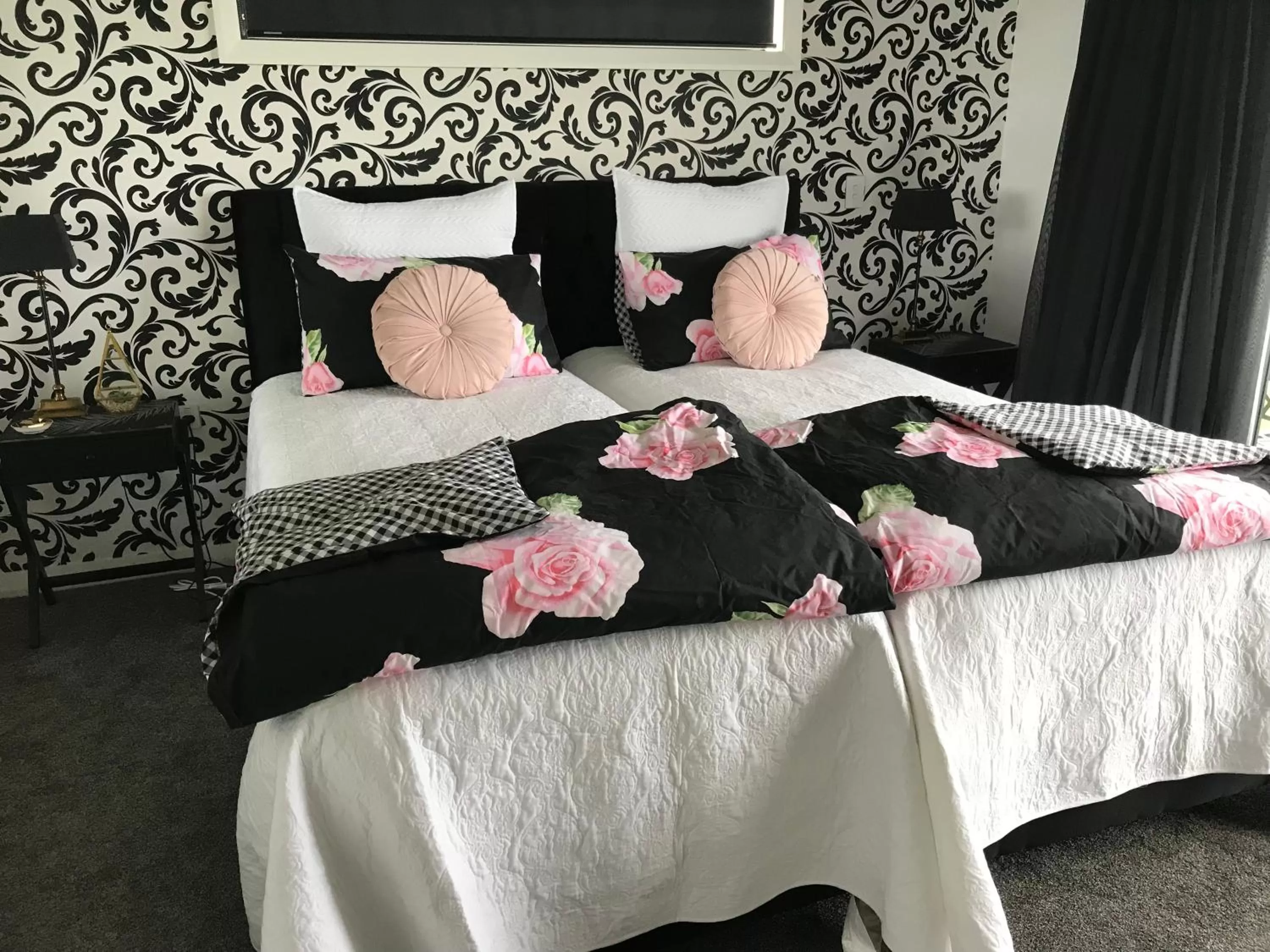 Bed in Arohanui Rural Retreat B&B