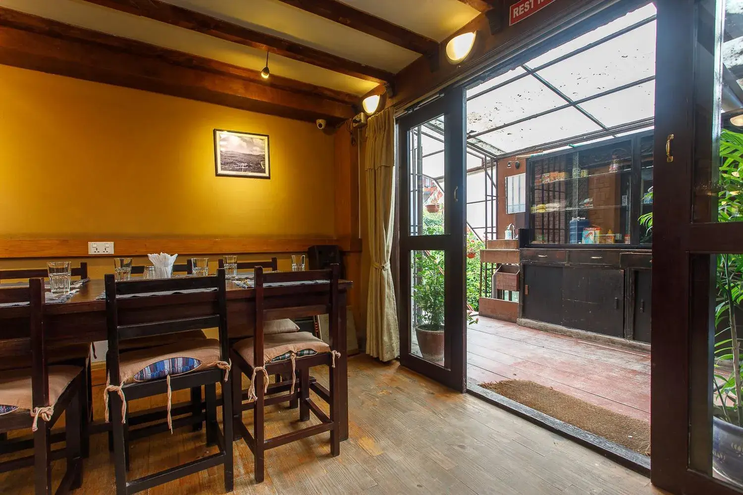 Dining area, Restaurant/Places to Eat in Ambassador Garden Home