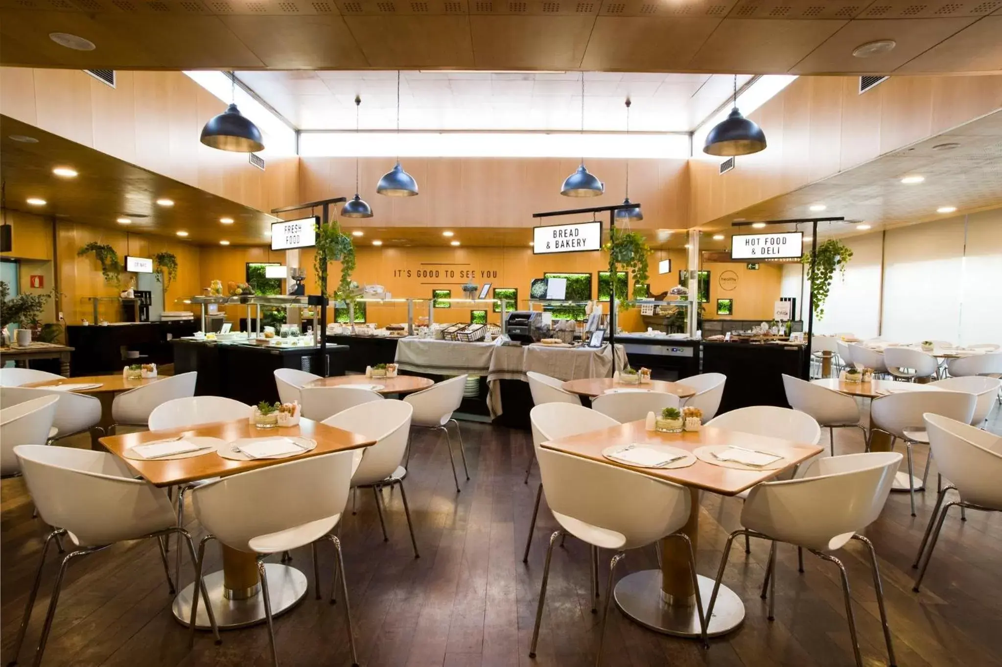 Restaurant/Places to Eat in Madrid - Retiro, an IHG Hotel