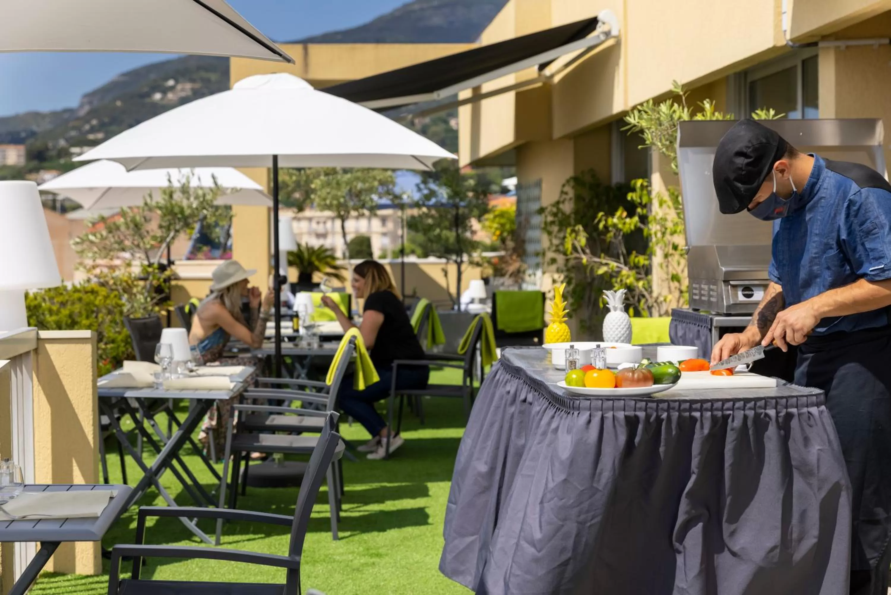 Restaurant/places to eat in Best Western Hotel Mediterranee Menton