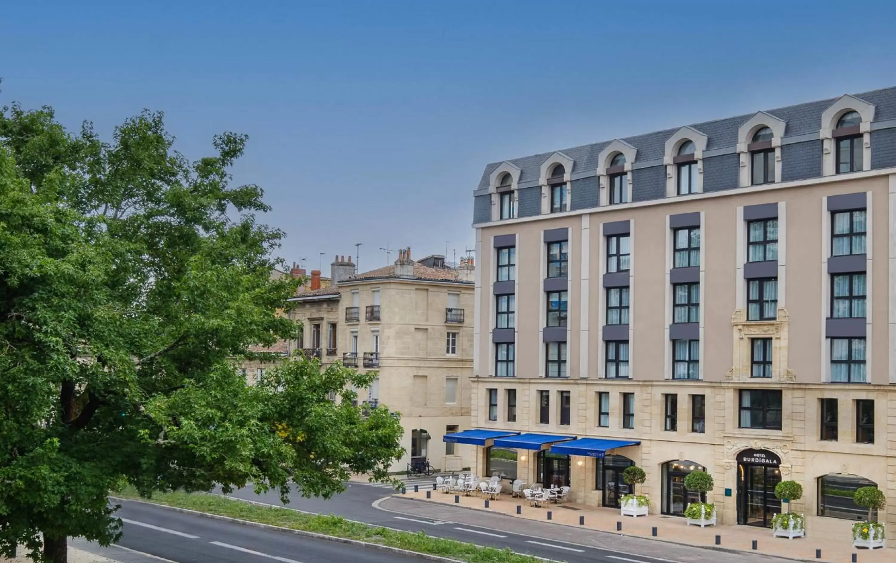 Property Building in Hôtel Burdigala by Inwood Hotels