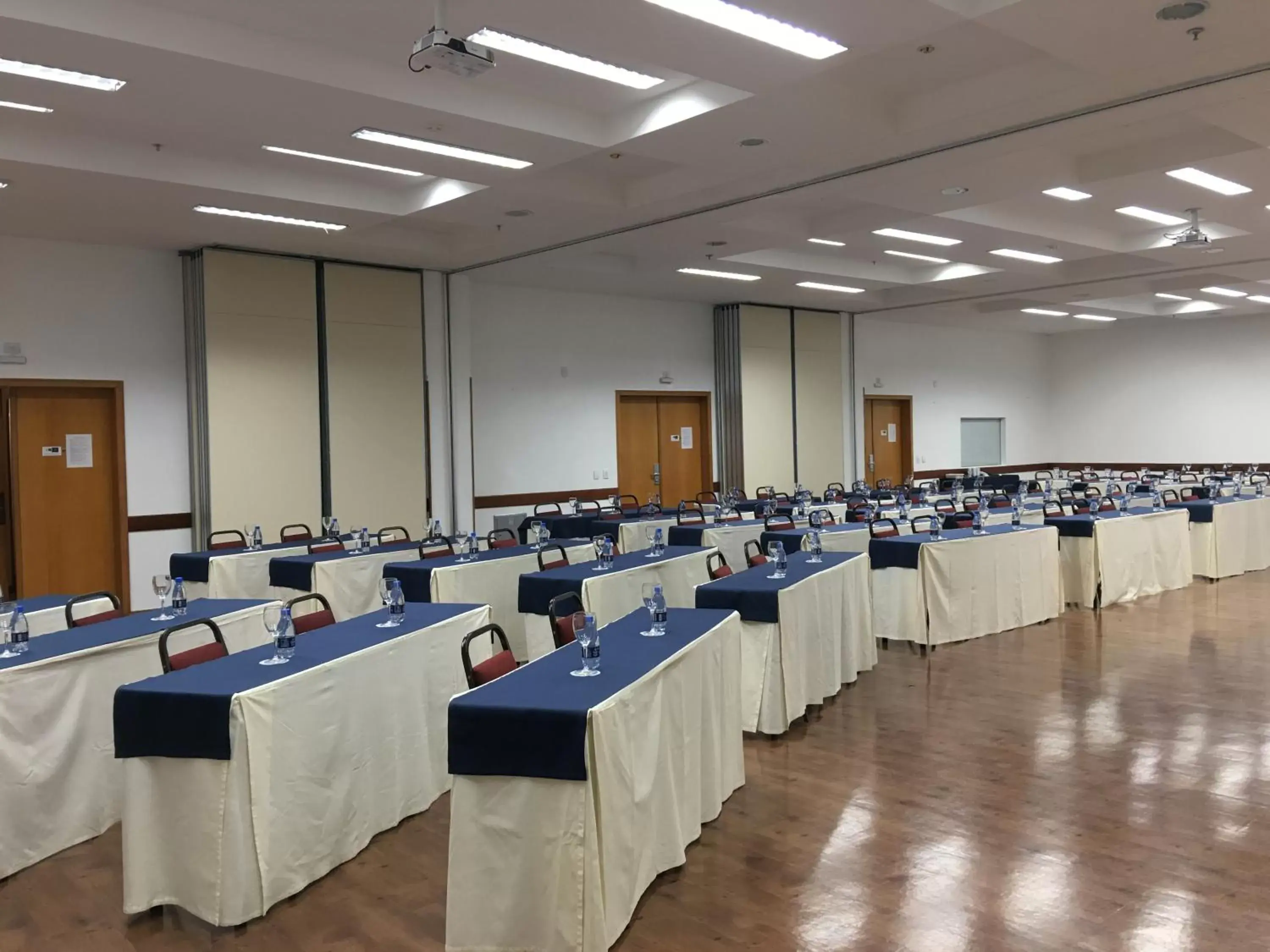 Banquet/Function facilities in Nacional Inn Curitiba Santa Felicidade
