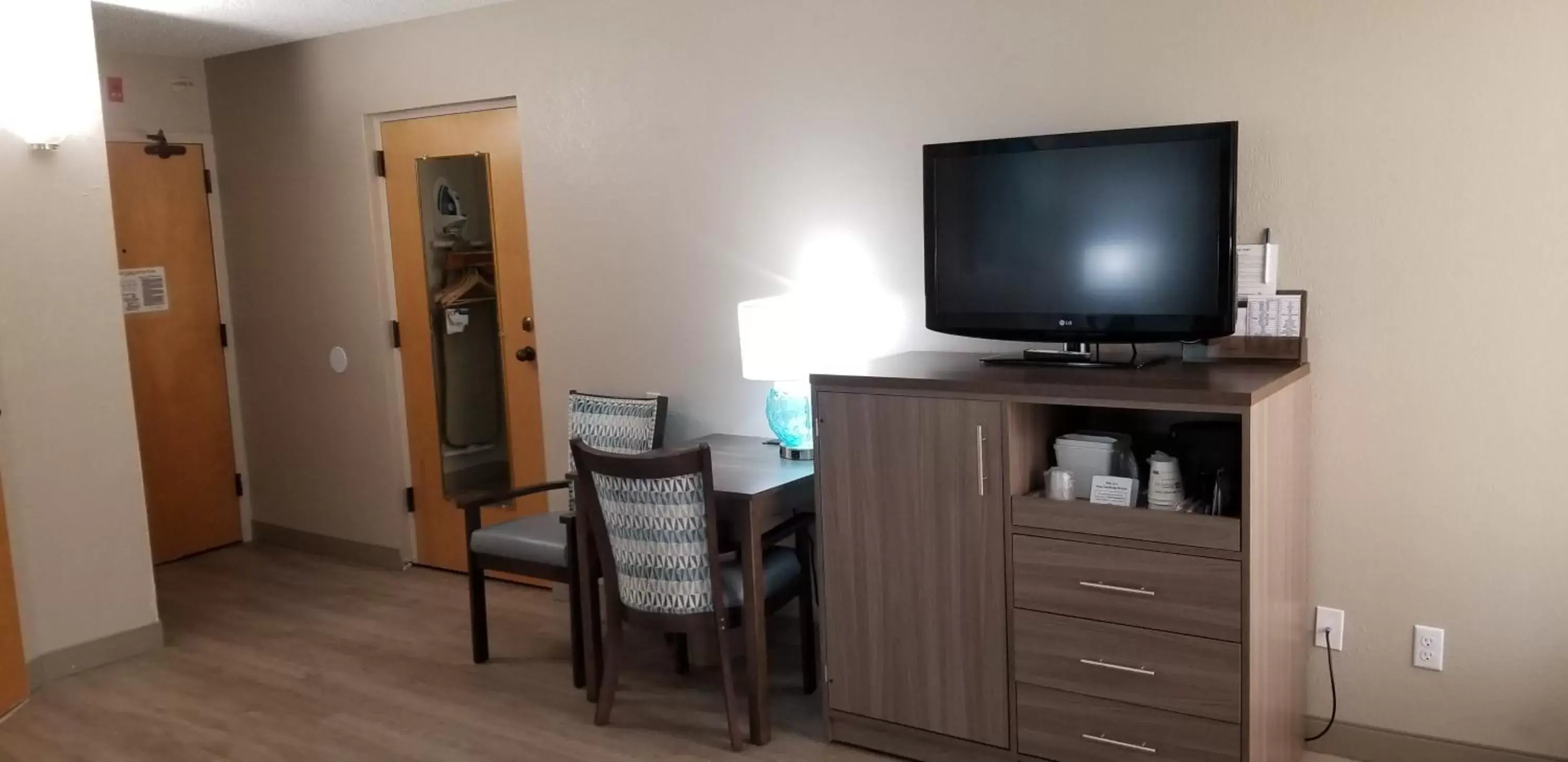 Other, TV/Entertainment Center in Best Western Intracoastal Inn