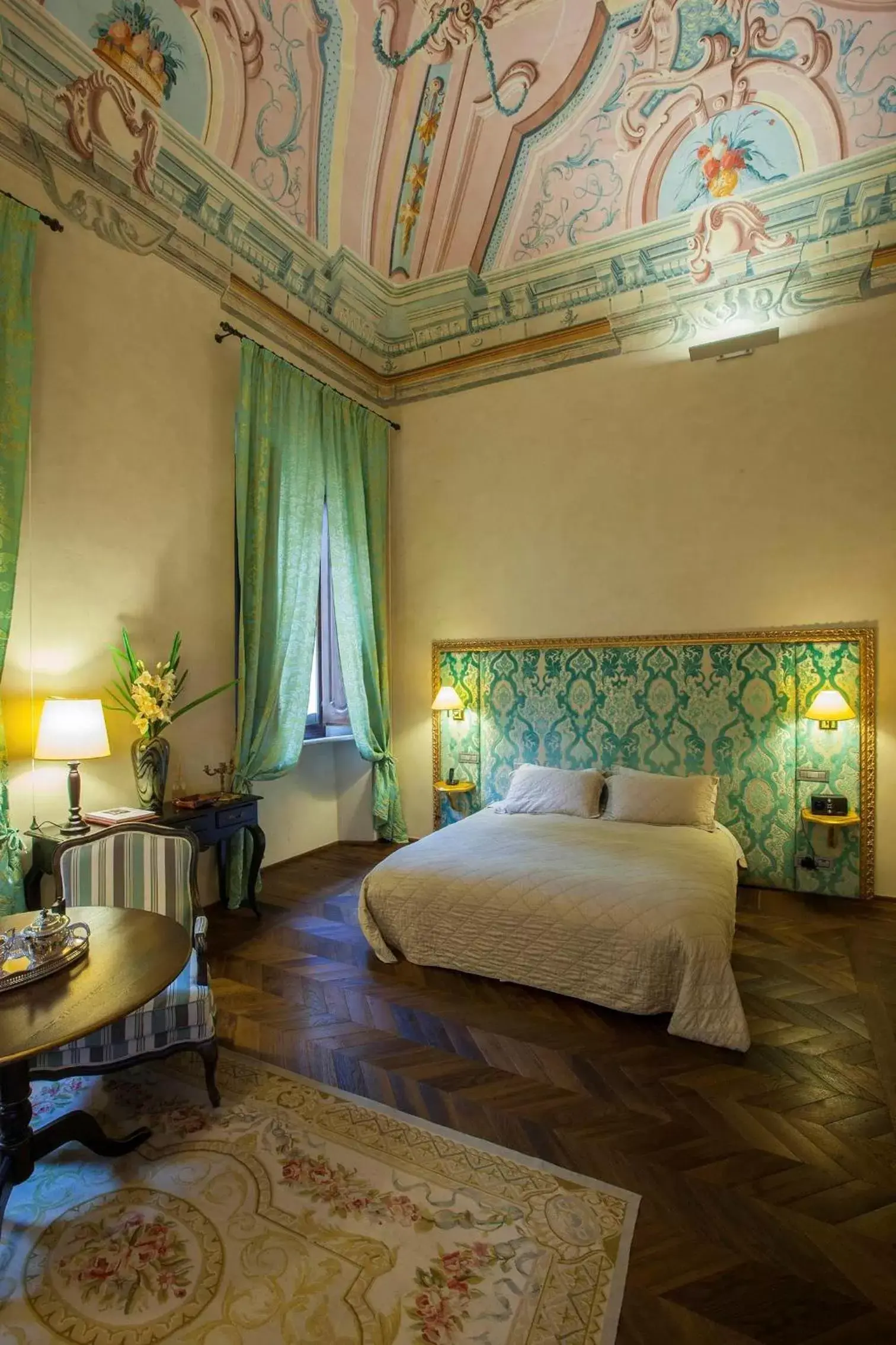 Photo of the whole room, Bed in Palazzo Carletti