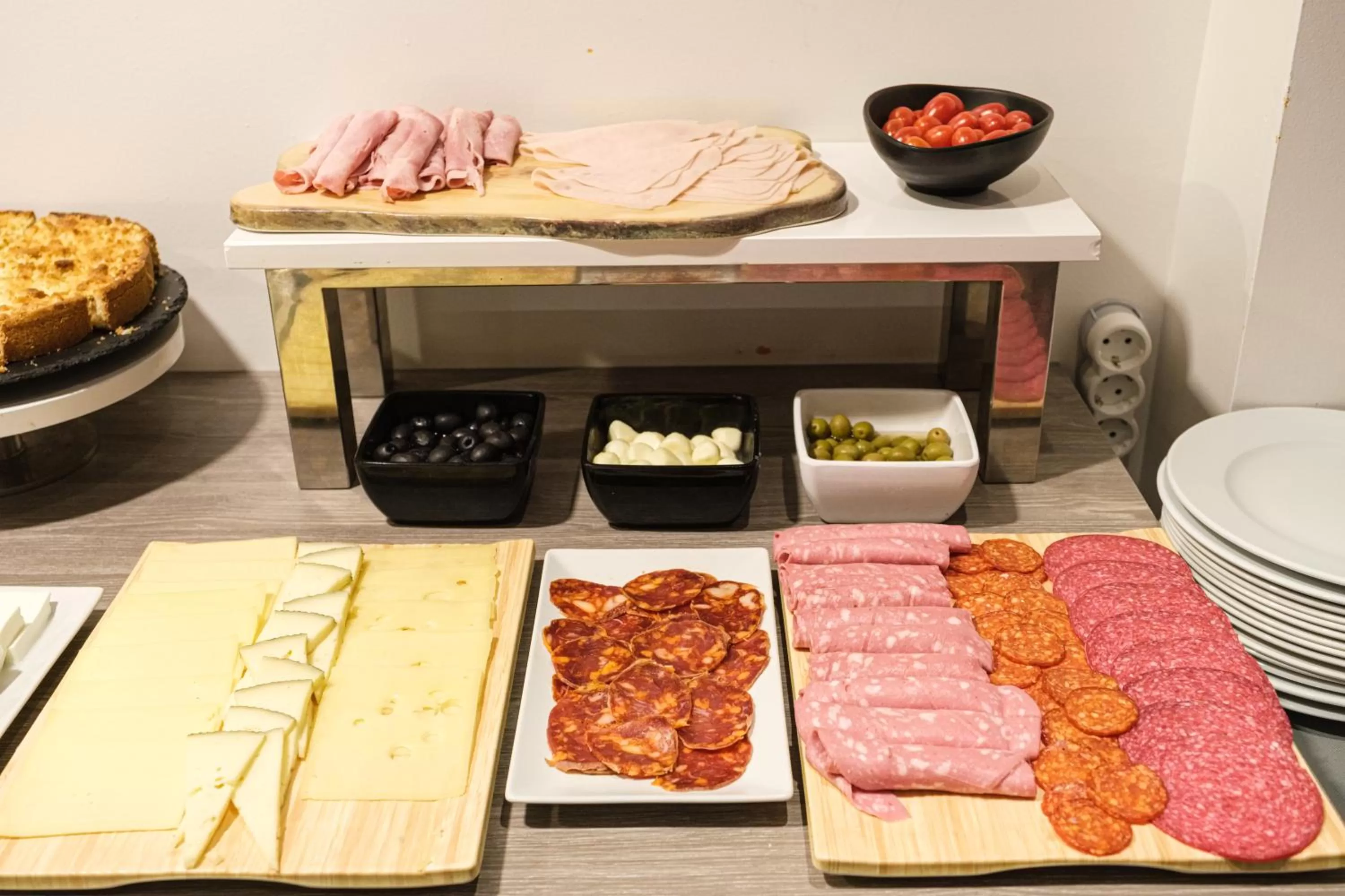 Breakfast in Hotel Caribou