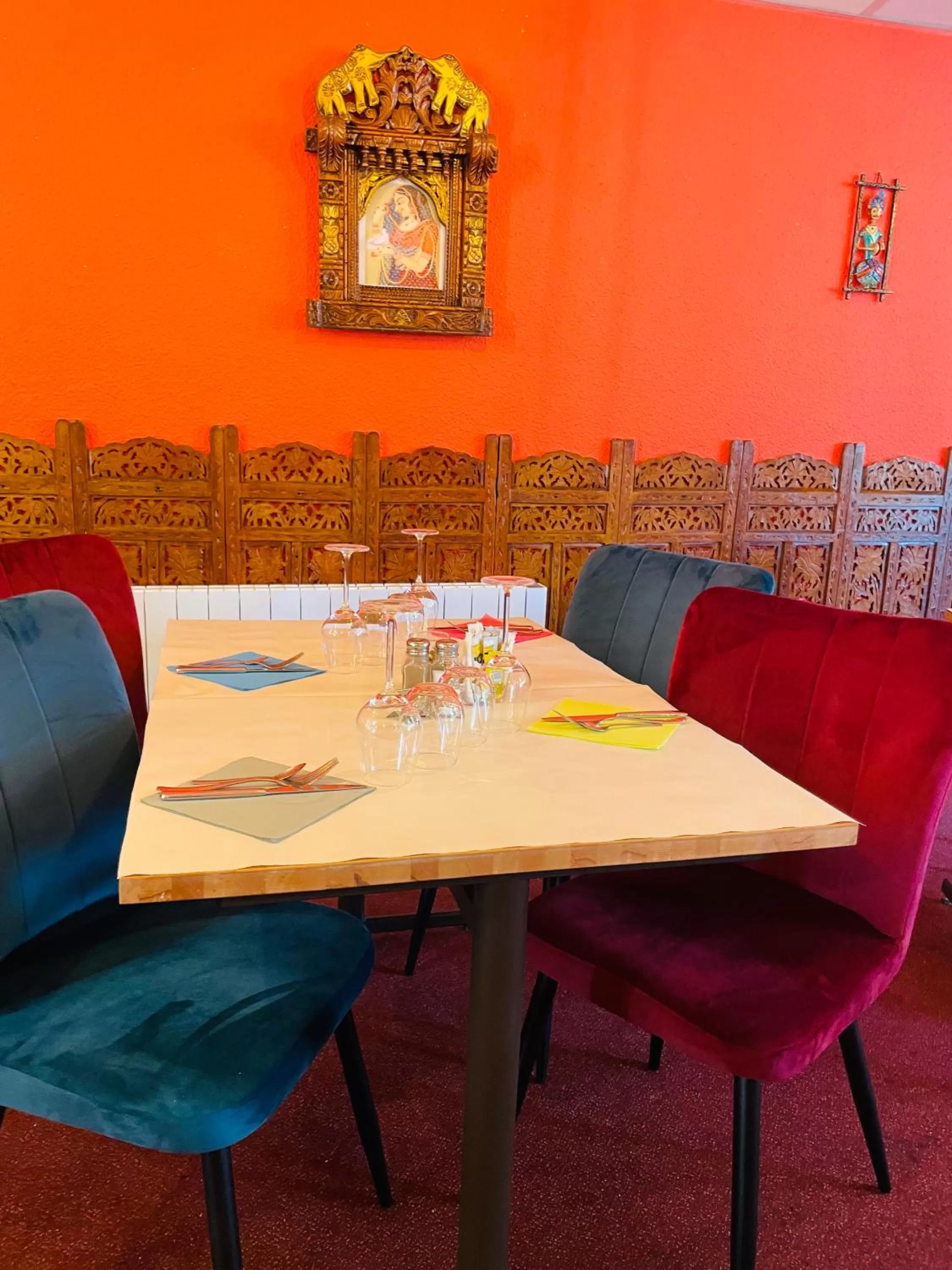 Restaurant/places to eat in Hotel Le Saint Aubin