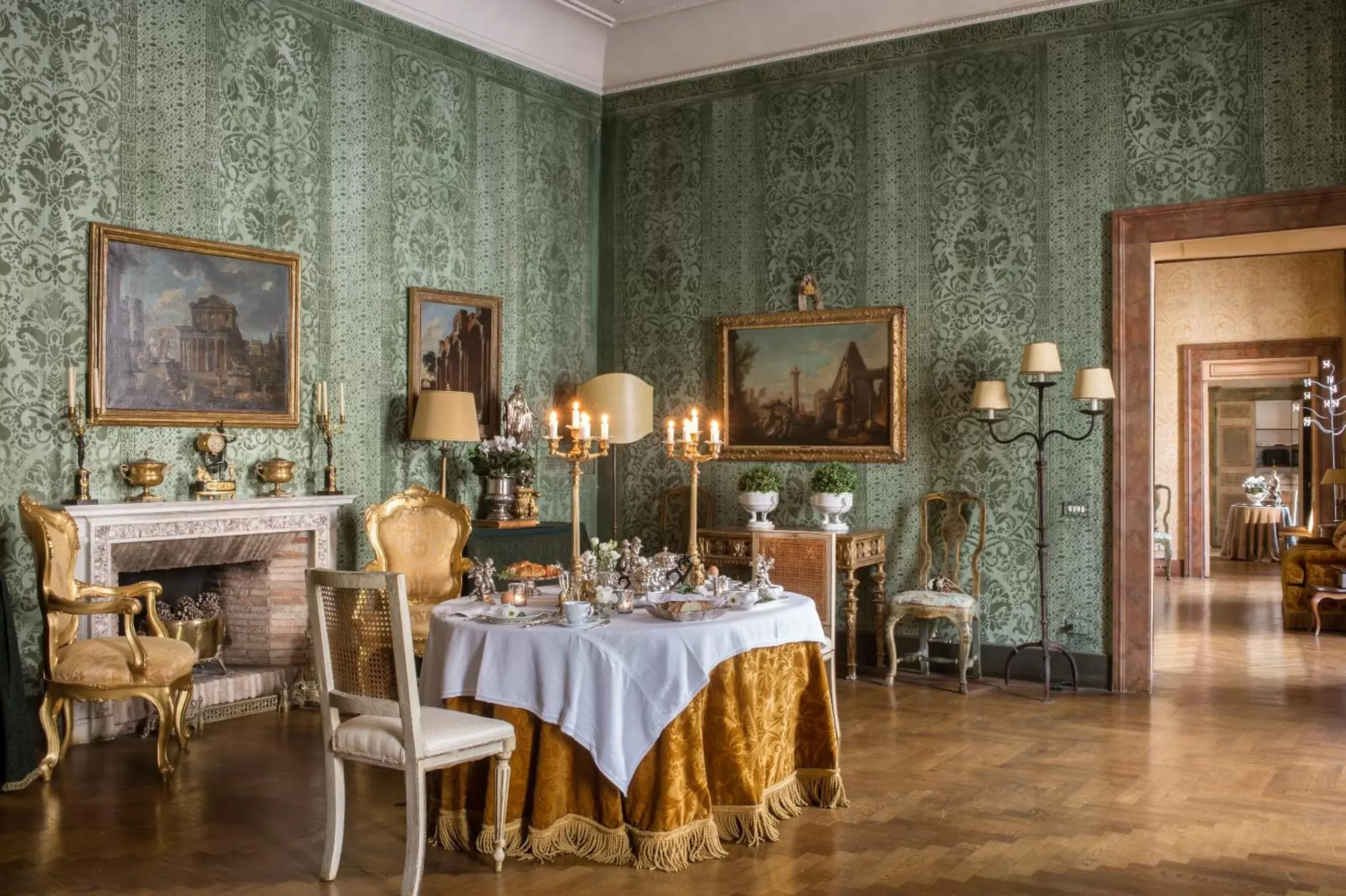 Dining area, Restaurant/Places to Eat in Residenza Napoleone III