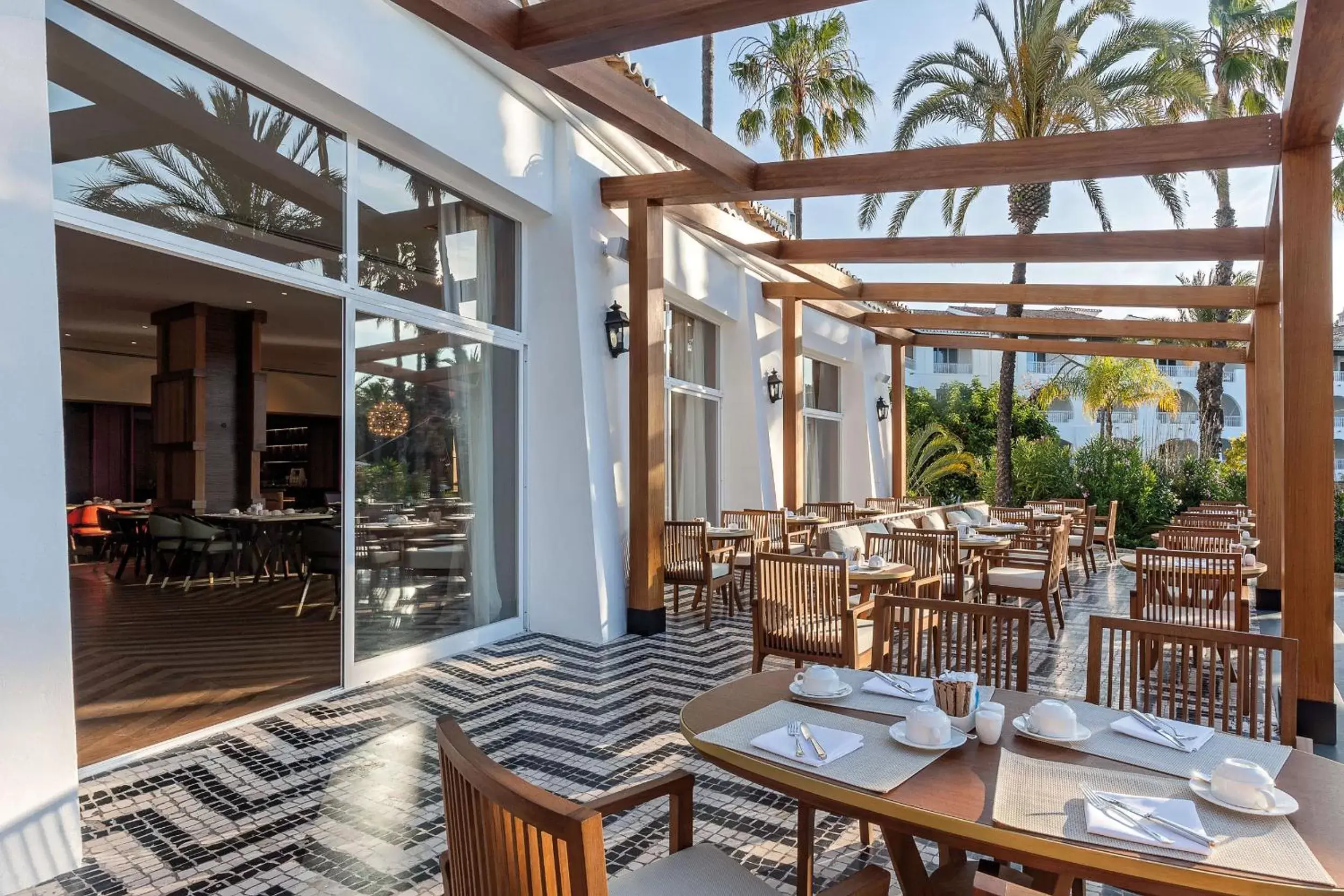 Restaurant/Places to Eat in Vila Vita Parc Resort & Spa