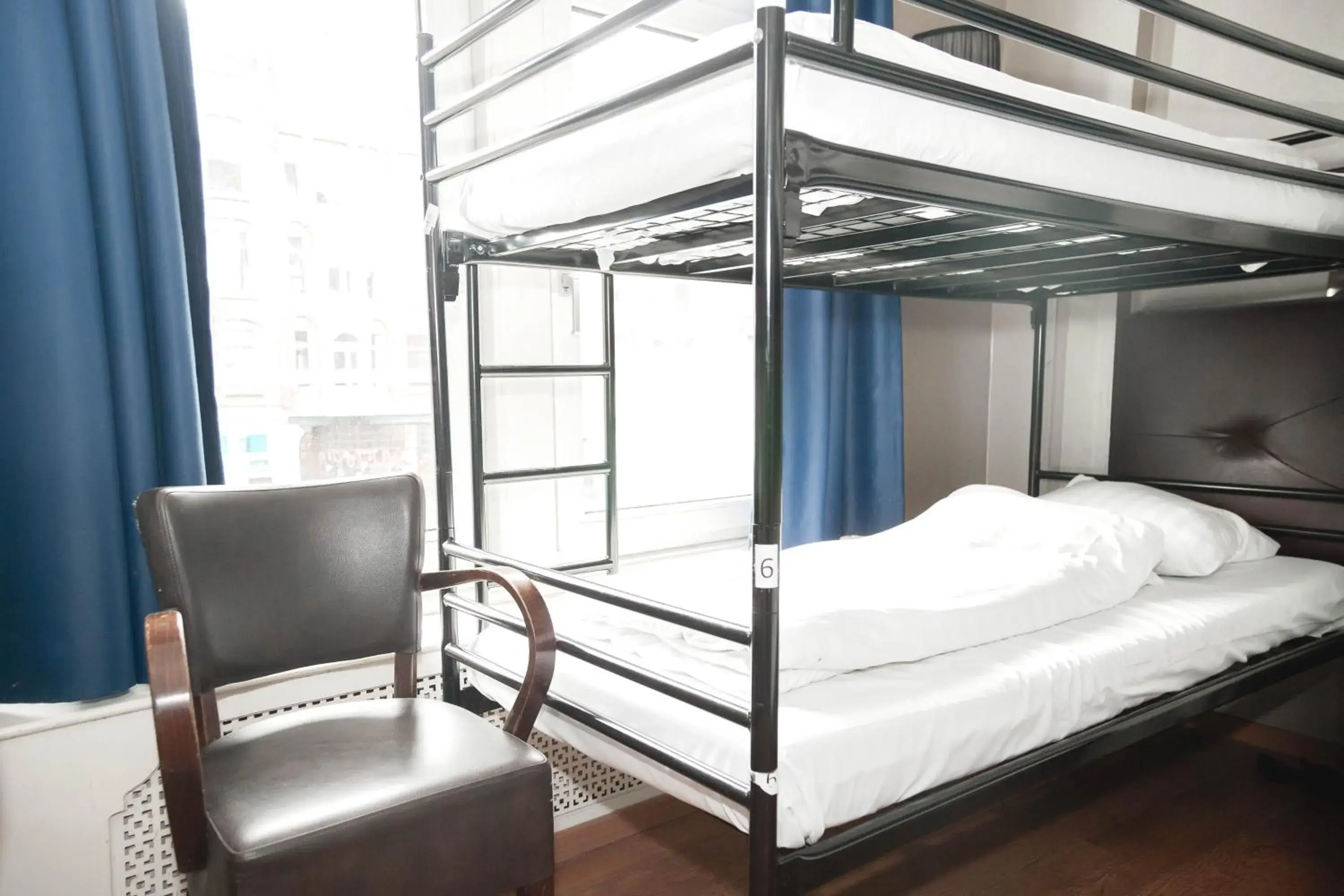 bunk bed in Princess Hotel Leidse Square