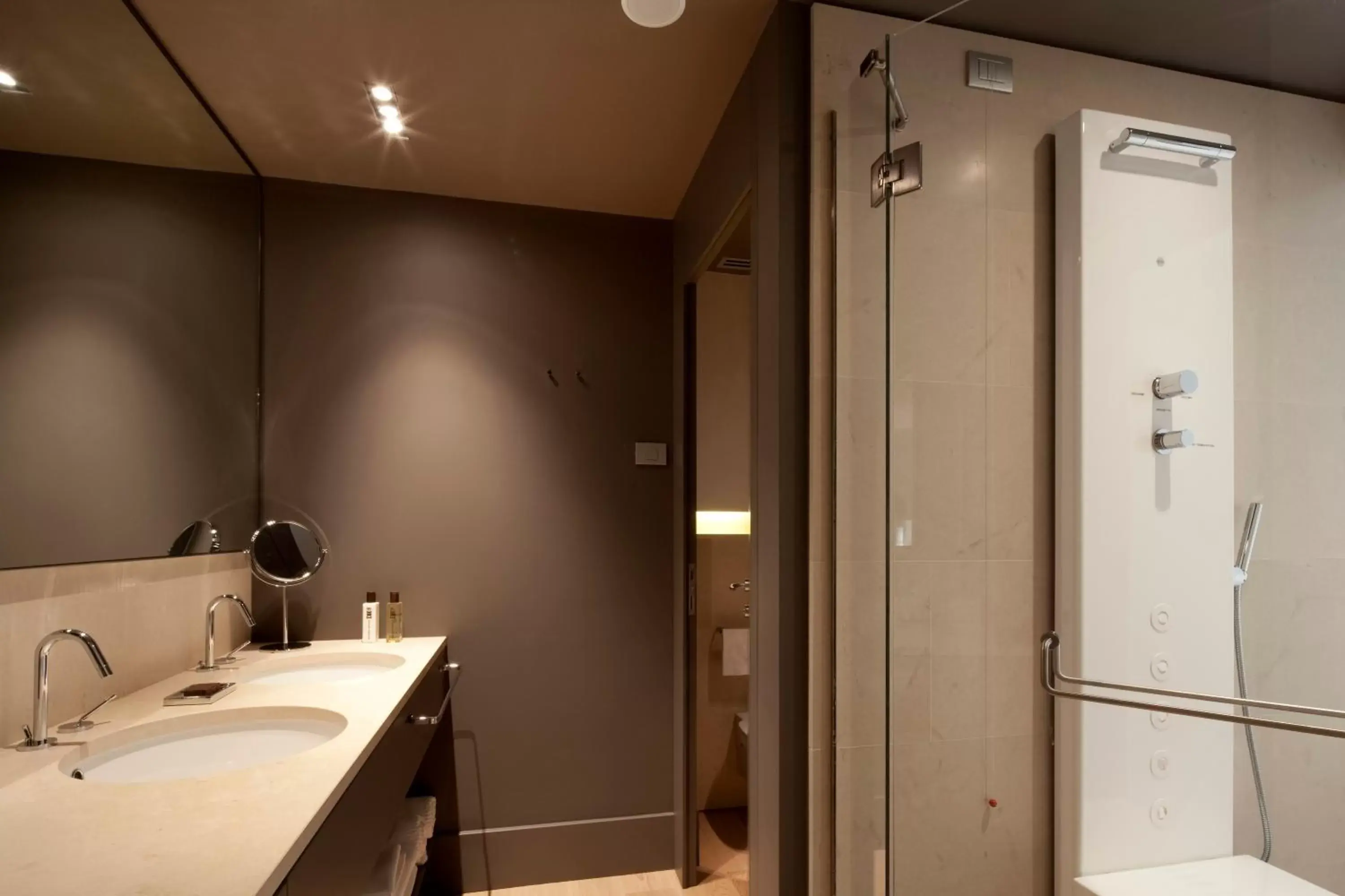 Shower, Bathroom in Hotel Milano Alpen Resort Meeting&Spa