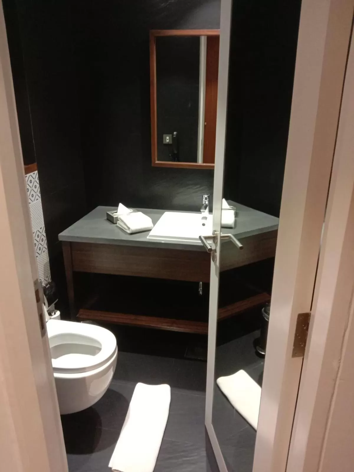 Bathroom in Country Inn & Suites by Radisson Chandigarh Zirakpur