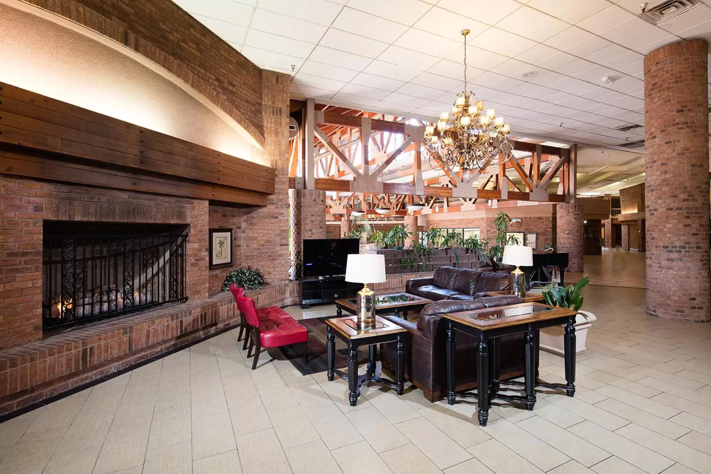 Lobby or reception, Restaurant/Places to Eat in Red Lion Hotel and Conference Center St. George